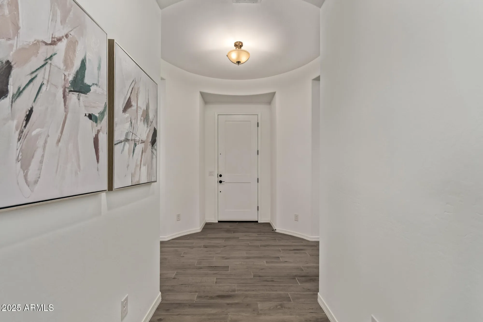 Property Slideshow image 4 of 57 | 18119 w silverwood dr, Goodyear, AZ, 85338