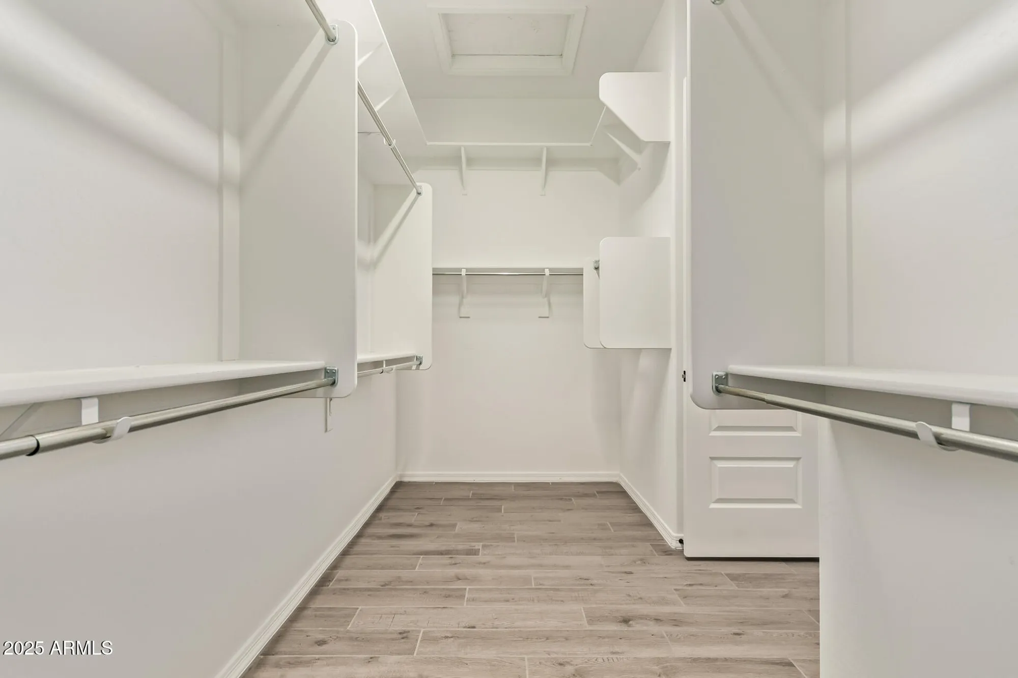 Property Slideshow image 23 of 57 | 18119 w silverwood dr, Goodyear, AZ, 85338