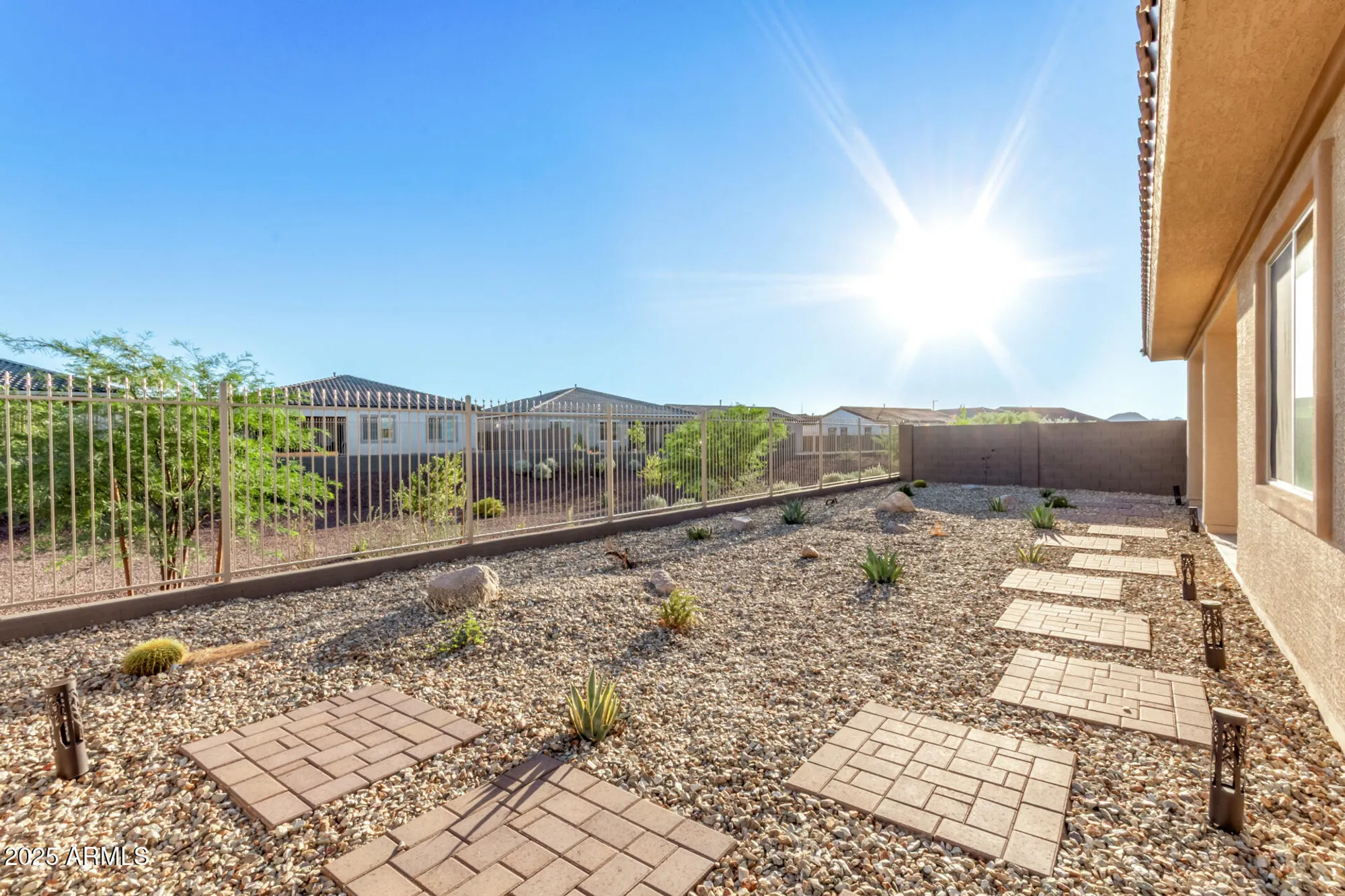 Property Slideshow image 40 of 57 | 18119 w silverwood dr, Goodyear, AZ, 85338