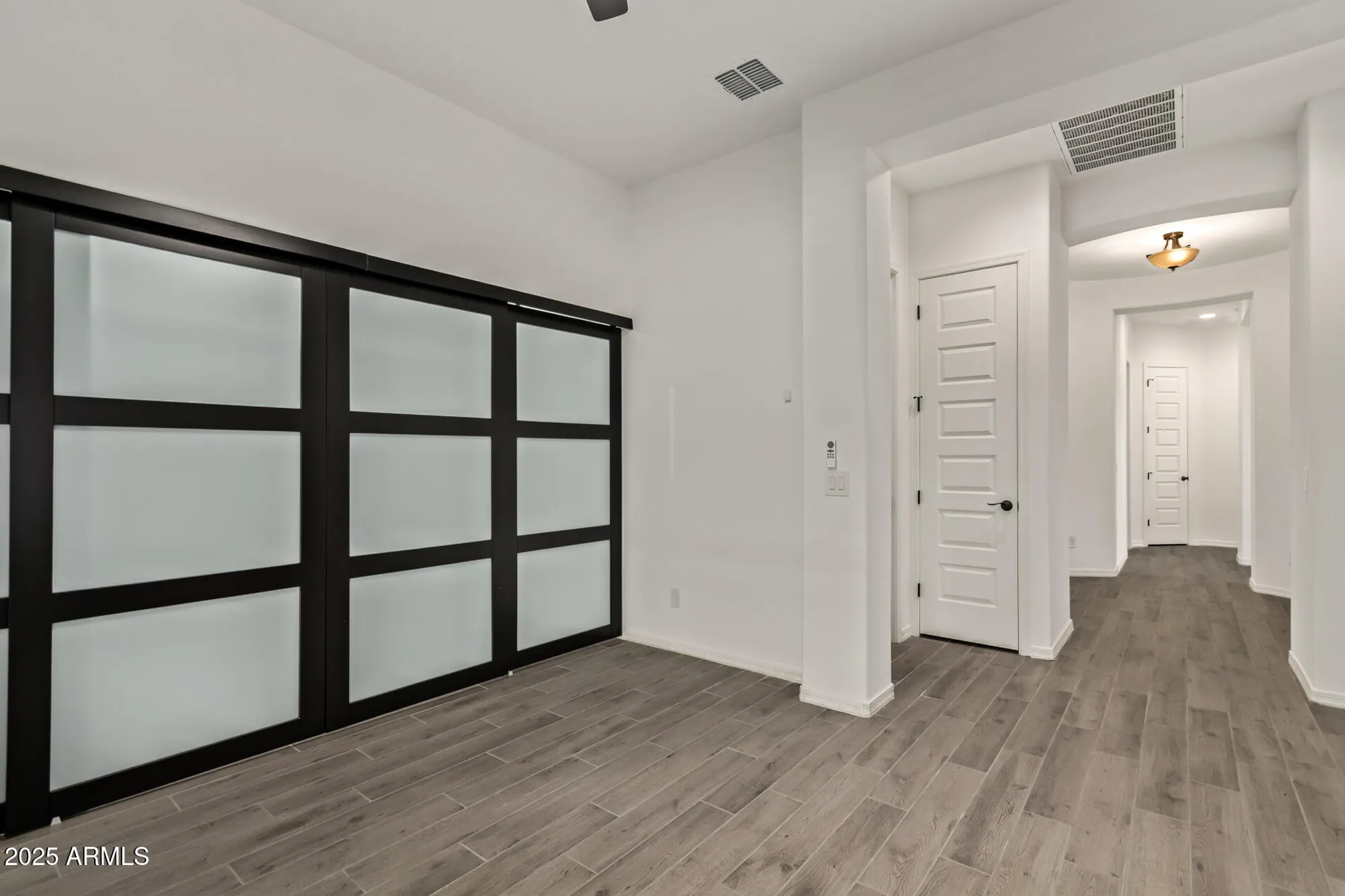 Property Slideshow image 54 of 57 | 18119 w silverwood dr, Goodyear, AZ, 85338