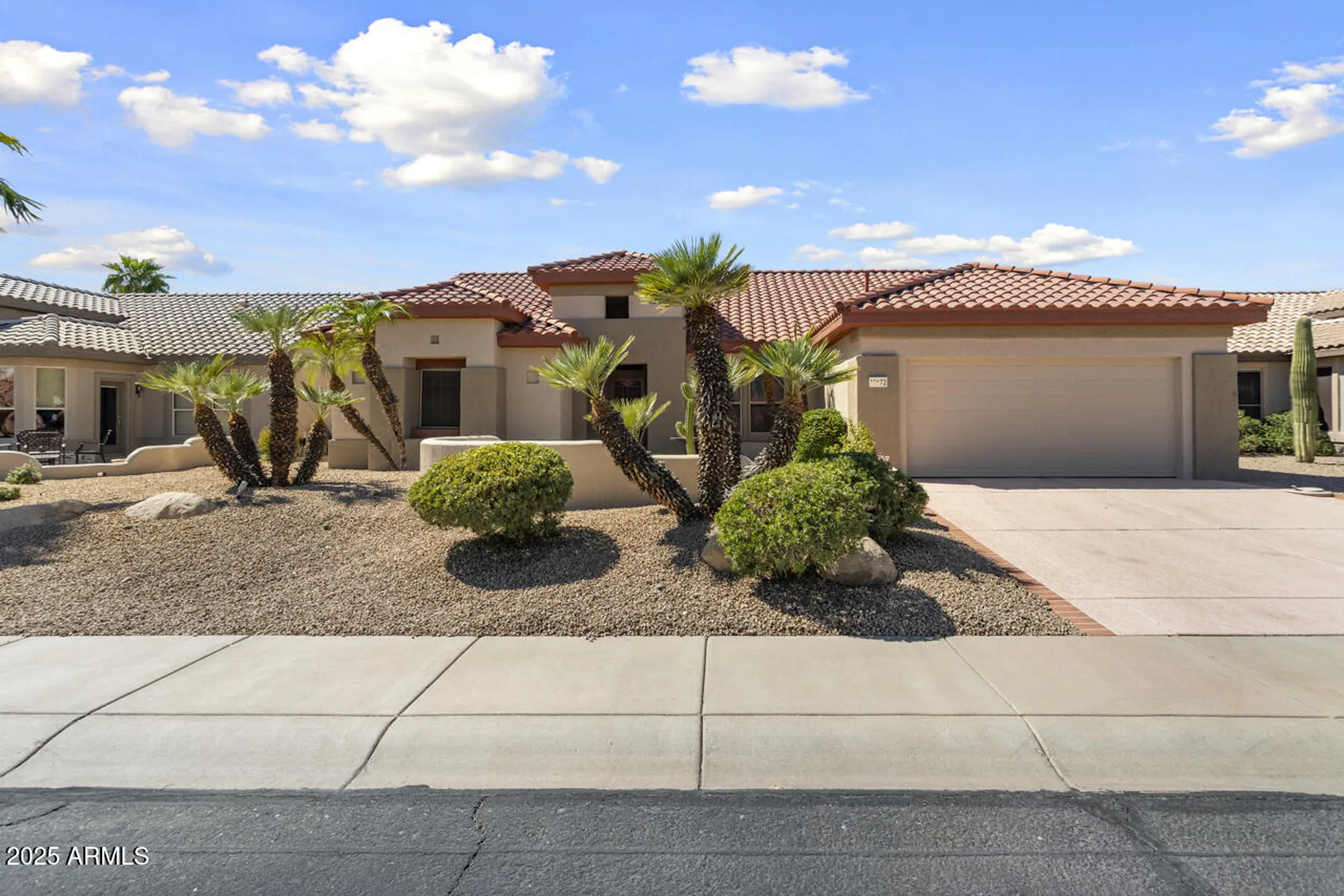Property Slideshow image 4 of 55 | 18172 n petrified forest dr, Surprise, AZ, 85374
