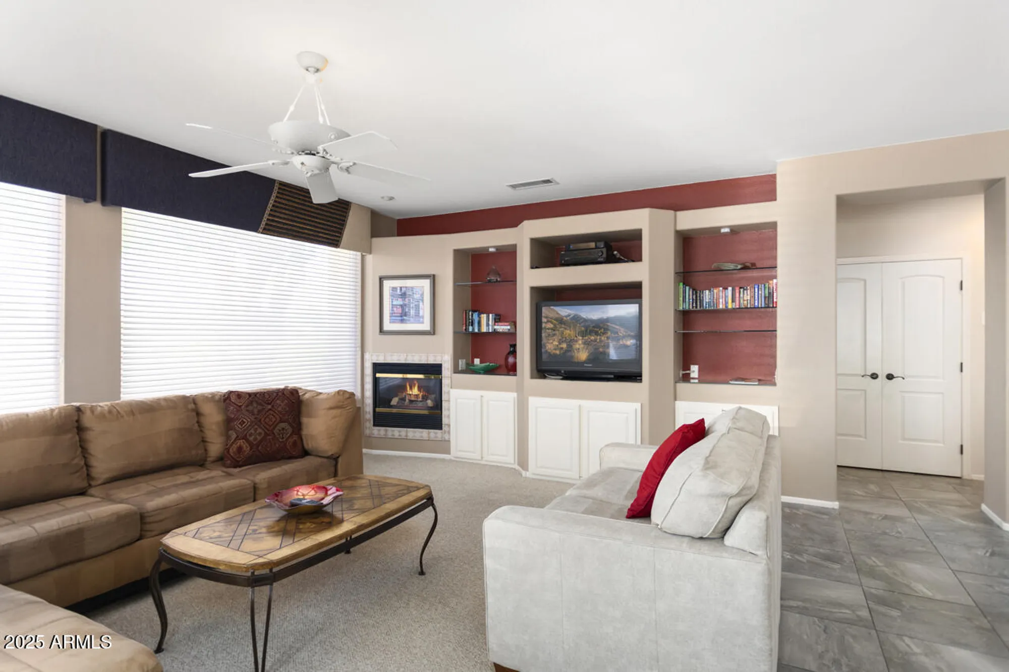 Property Slideshow image 15 of 55 | 18172 n petrified forest dr, Surprise, AZ, 85374