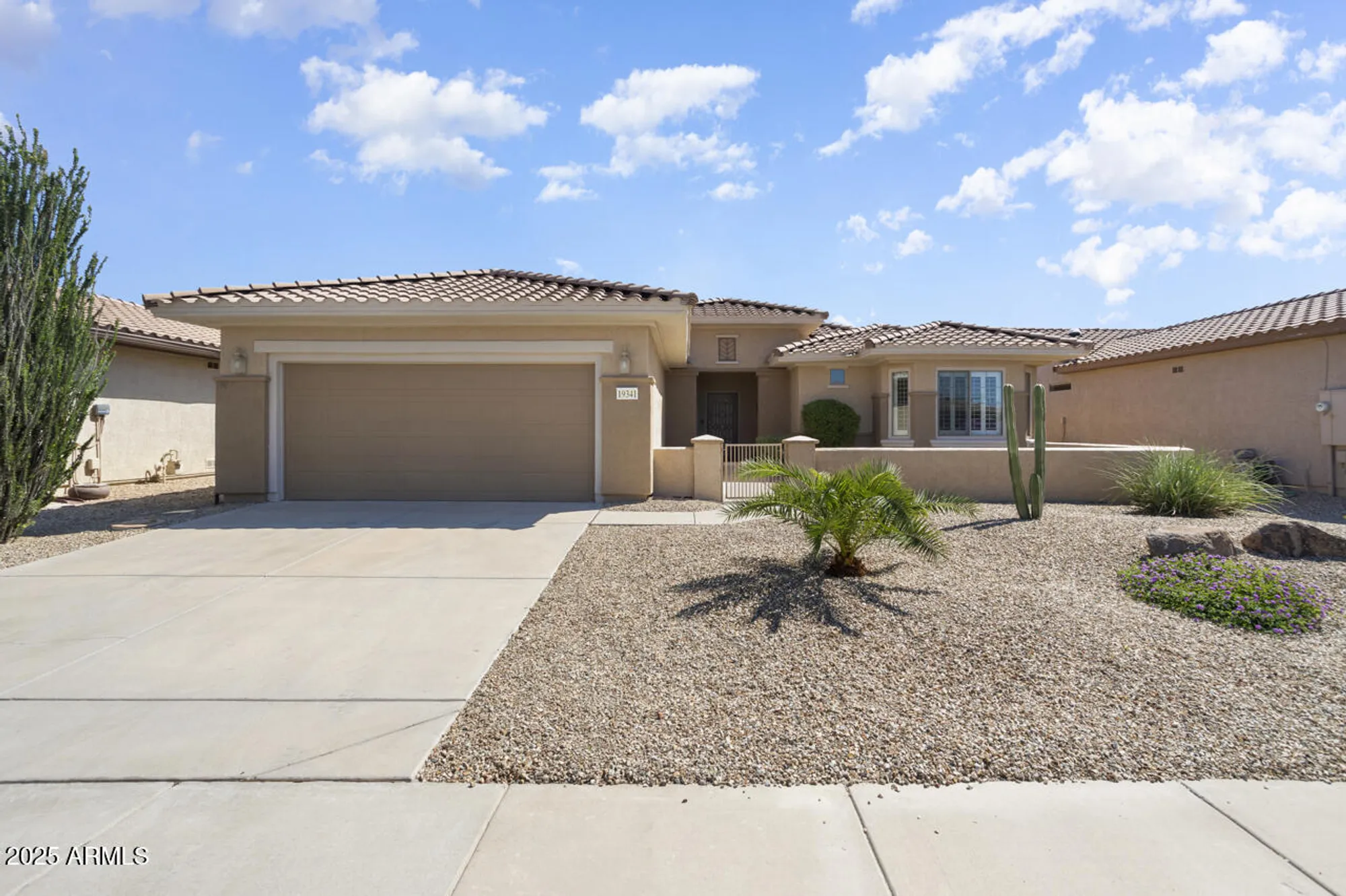 Property Slideshow image 1 of 46 | 19341 n guardian ln, Surprise, AZ, 85387