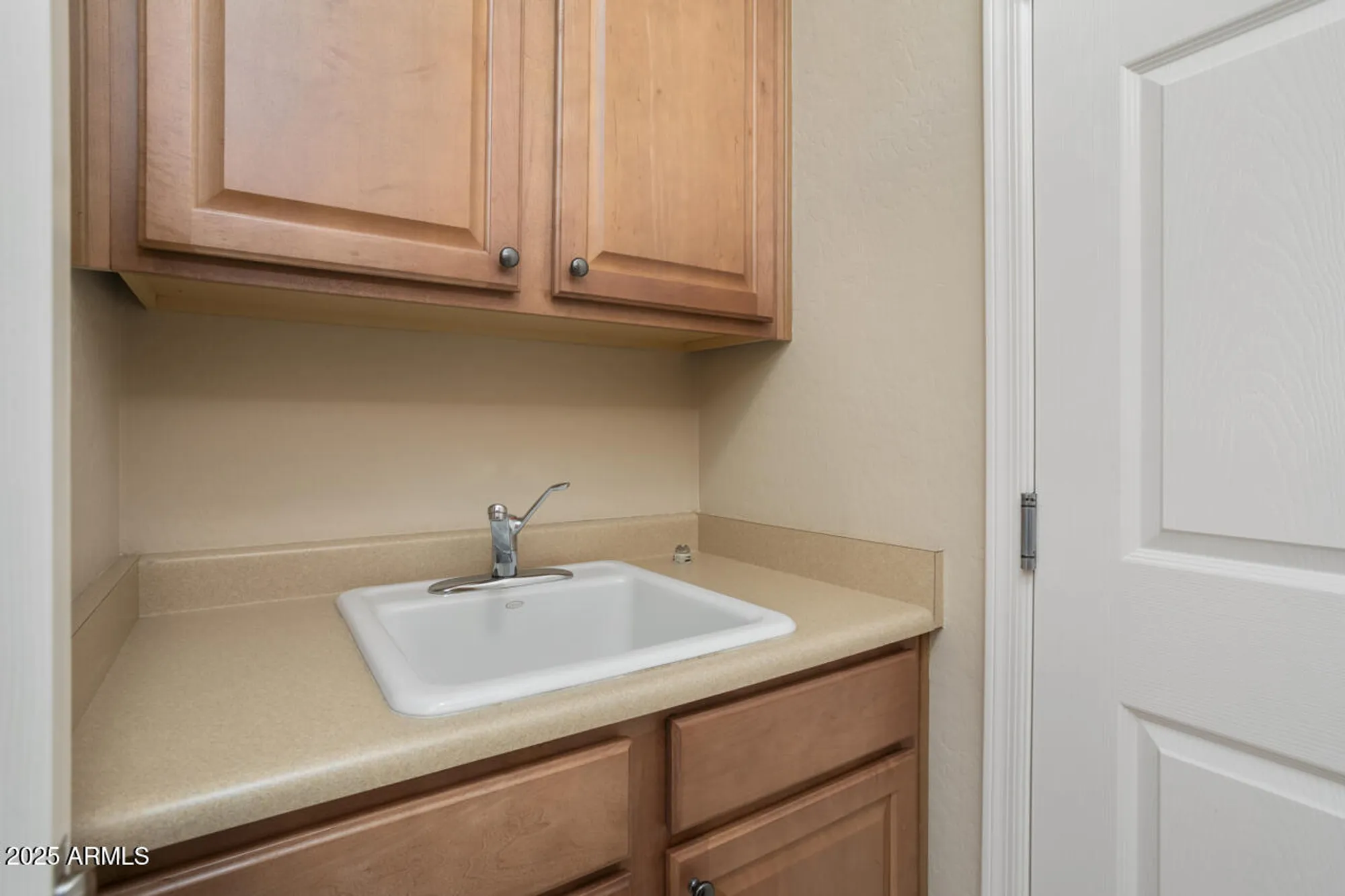Property Slideshow image 36 of 46 | 19341 n guardian ln, Surprise, AZ, 85387