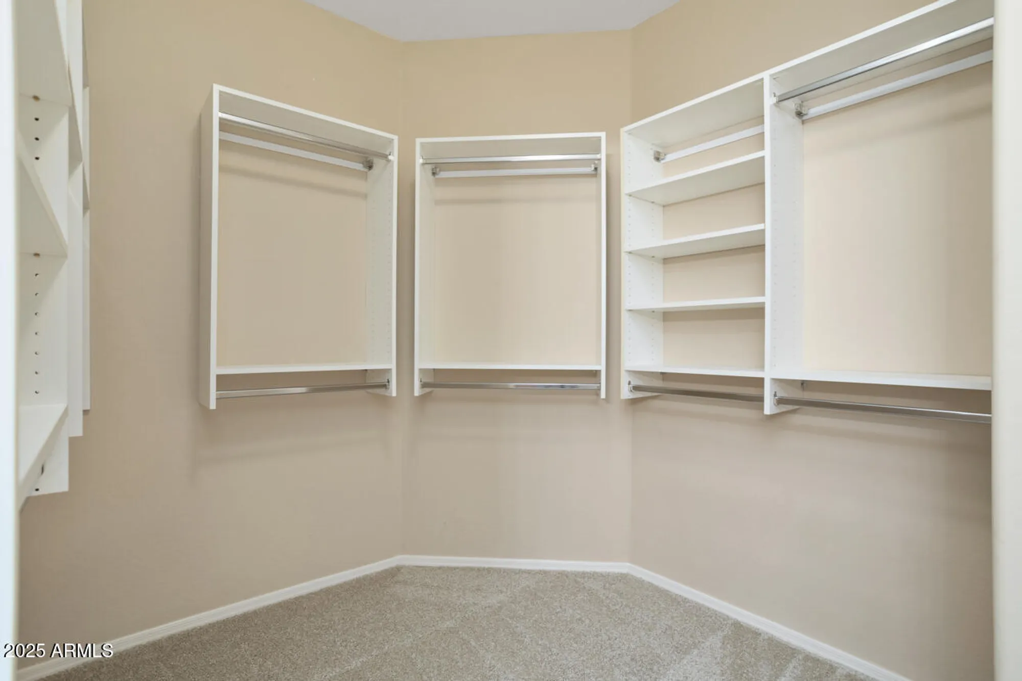 Property Slideshow image 29 of 46 | 19341 n guardian ln, Surprise, AZ, 85387