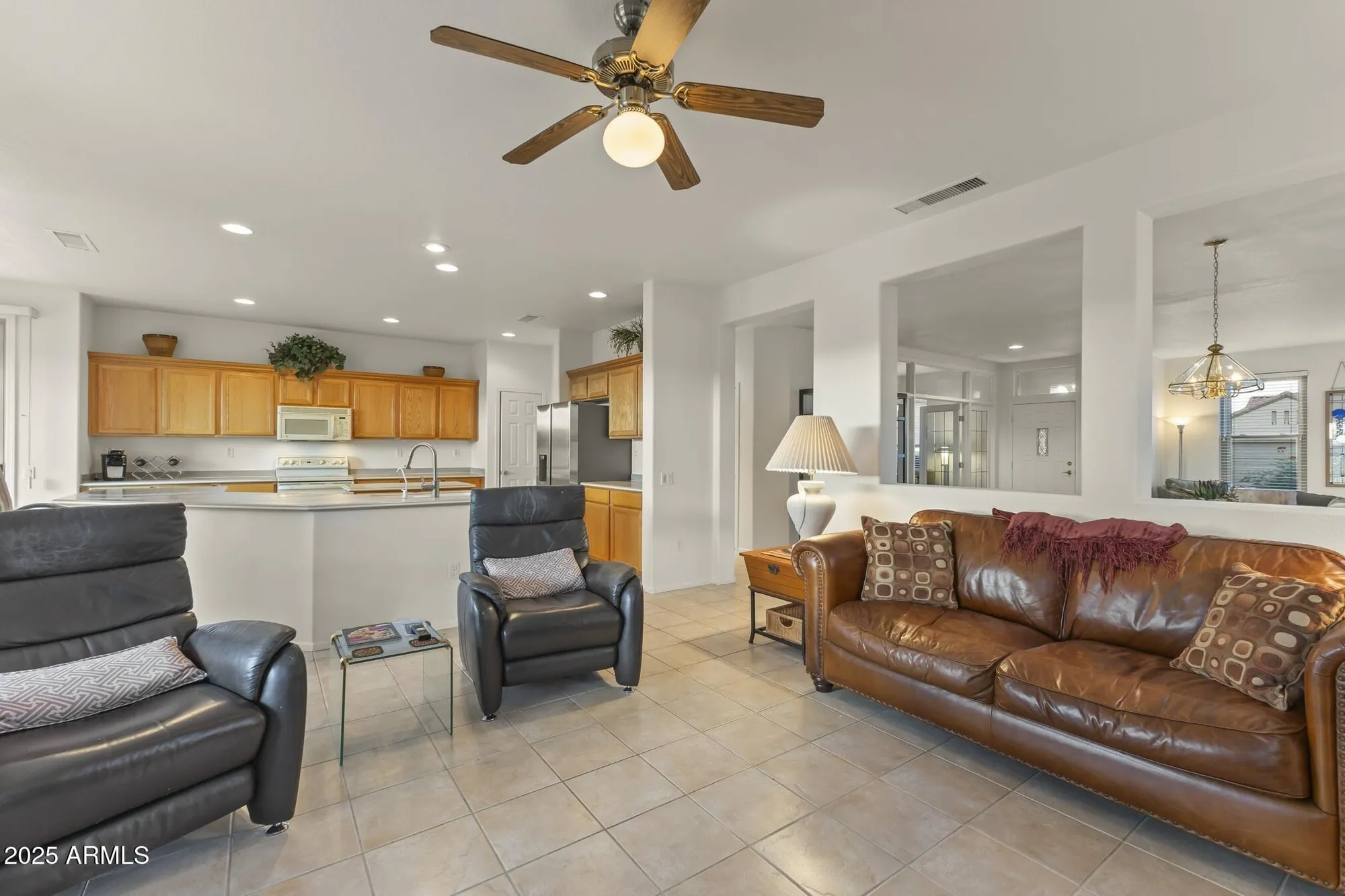 Property Slideshow image 14 of 50 | 18132 n petrified forest dr, Surprise, AZ, 85374