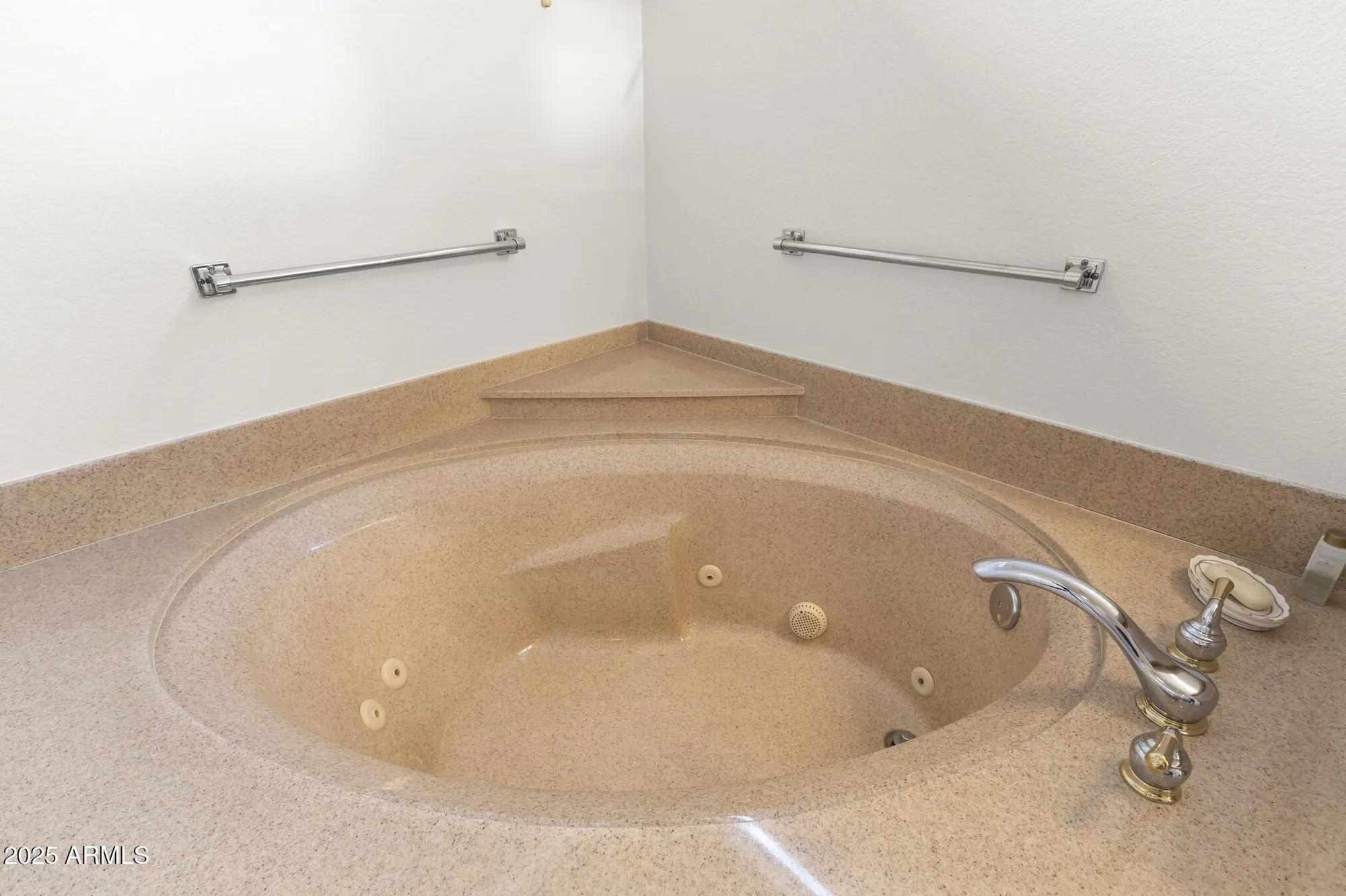 Property Slideshow image 33 of 50 | 18132 n petrified forest dr, Surprise, AZ, 85374