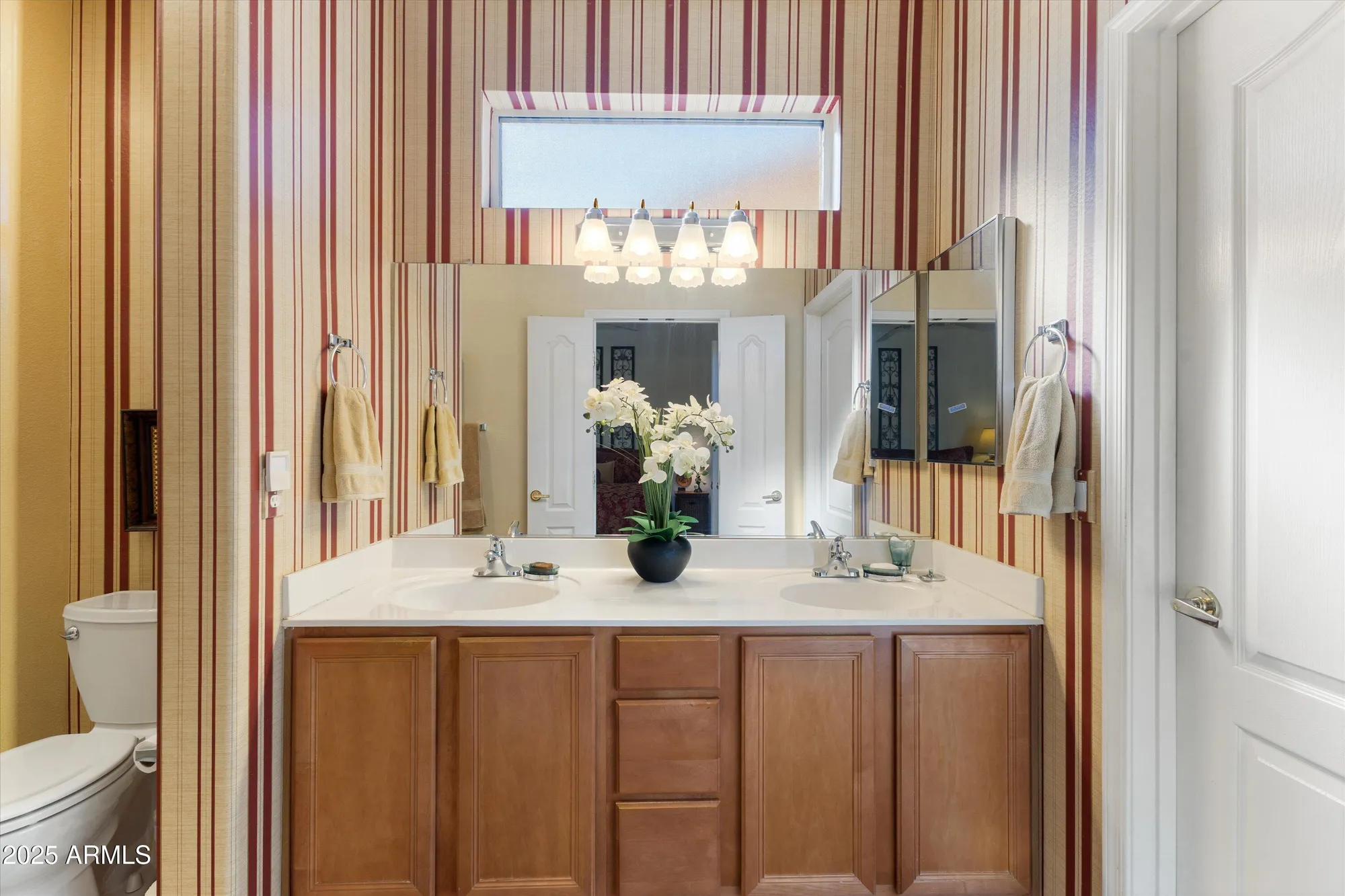 Property Slideshow image 22 of 35 | 16045 w autumn sage dr, Surprise, AZ, 85374