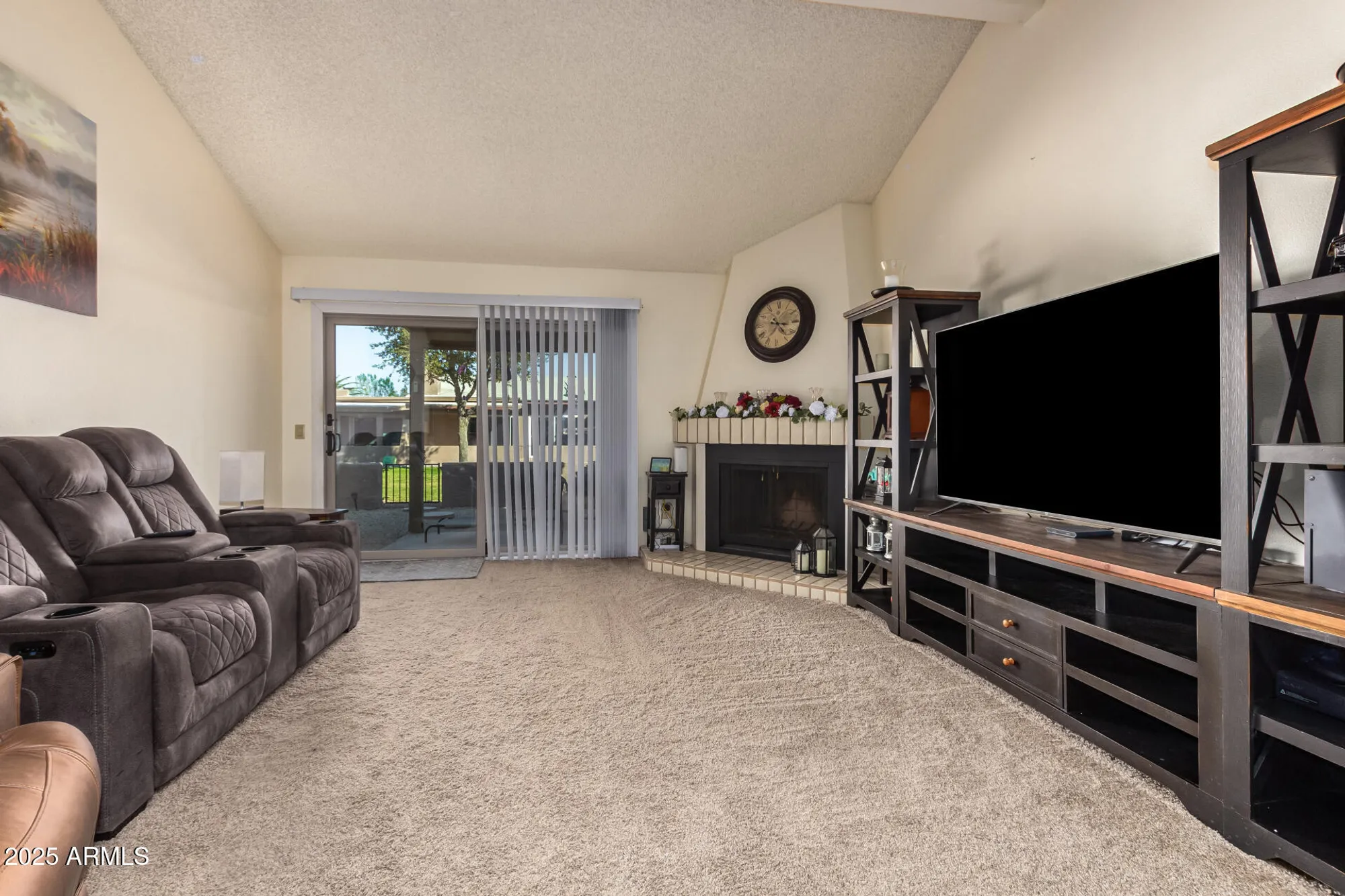 Property Slideshow image 7 of 26 | 25239 s glenburn dr, Sun Lakes, AZ, 85248