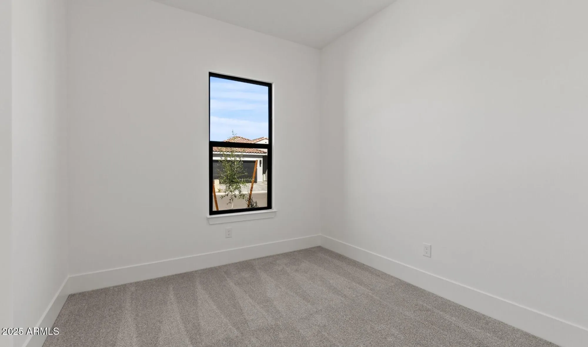 Property Slideshow image 15 of 48 | 20307 w roma ave, Buckeye, AZ, 85396