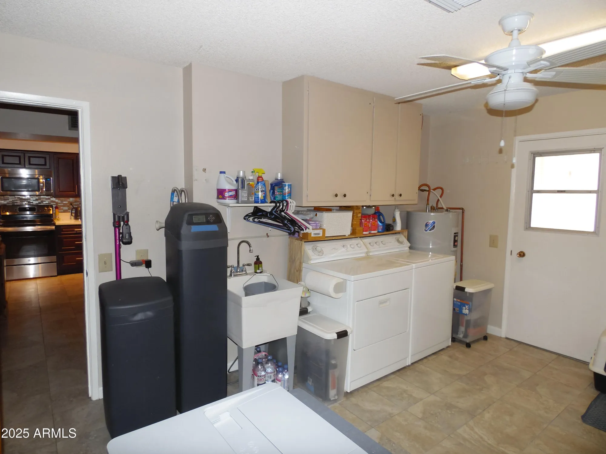 Property Slideshow image 18 of 23 | 9901 w mescalero ct, Sun City, AZ, 85373