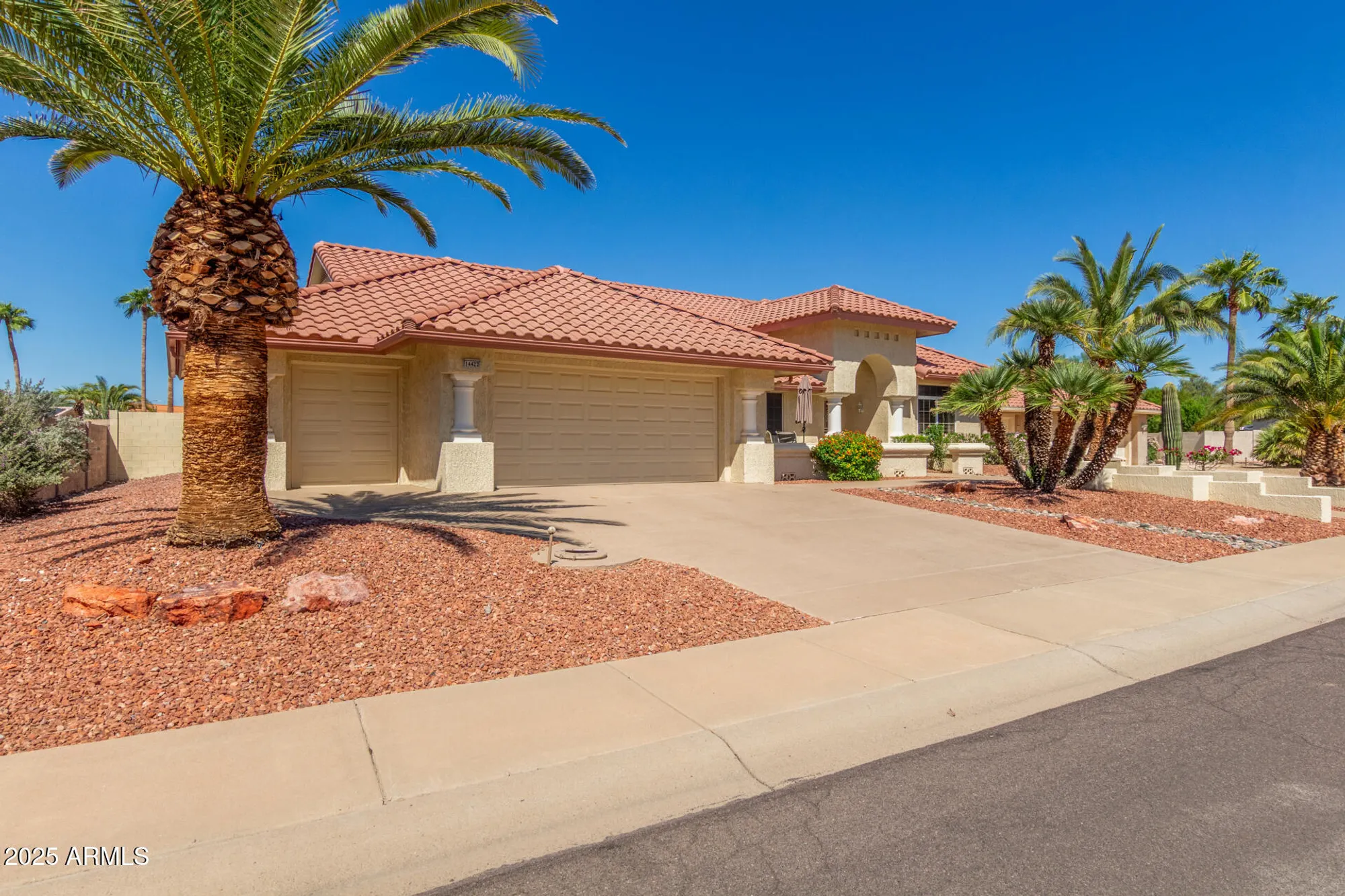 Property Slideshow image 5 of 53 | 14422 w greystone dr, Sun City West, AZ, 85375