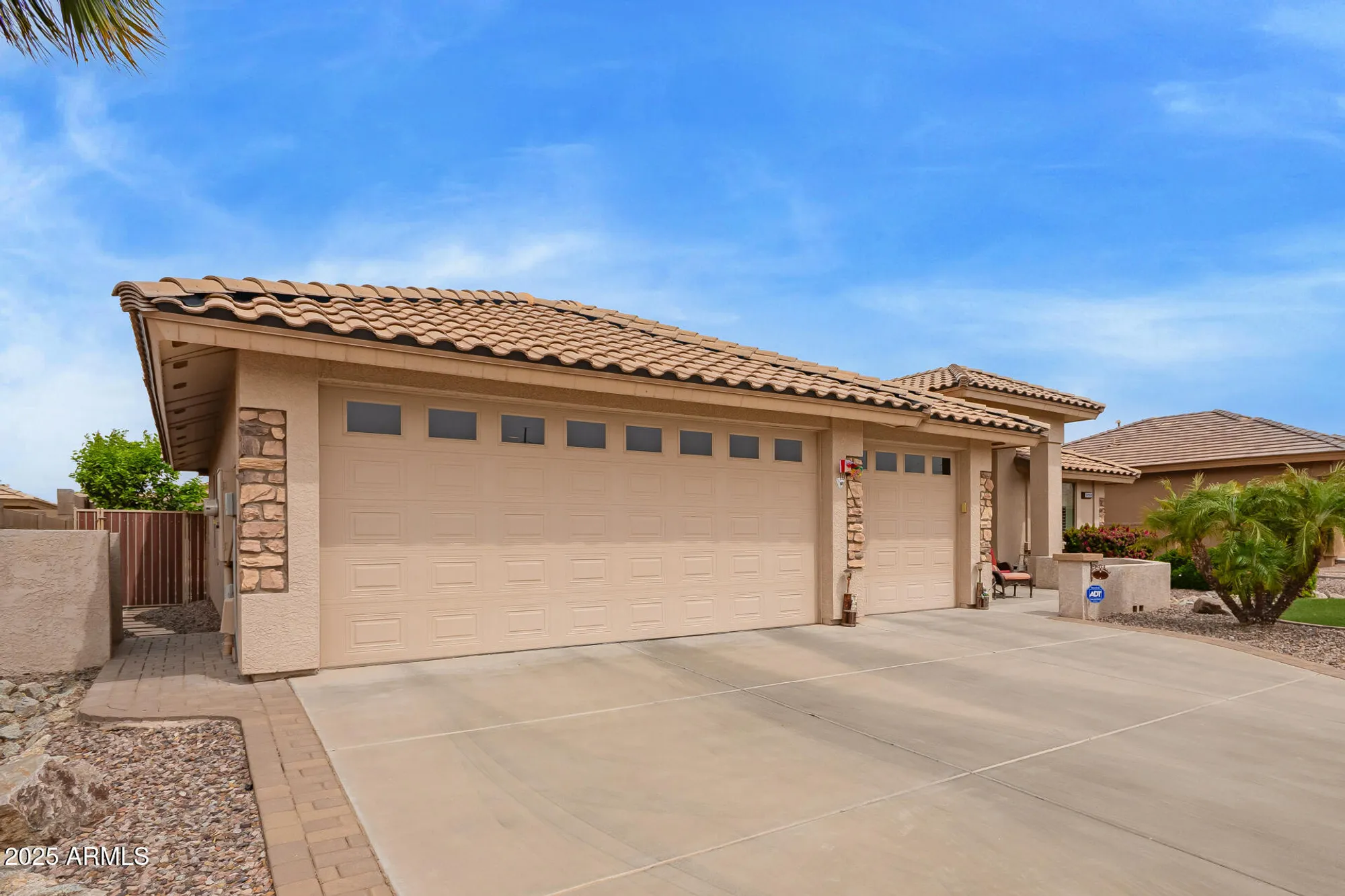 Property Slideshow image 2 of 41 | 10904 e plata ave, Mesa, AZ, 85212