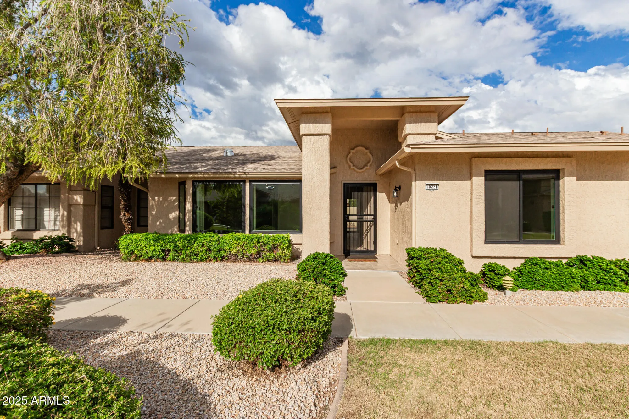 Property Slideshow image 4 of 40 | 20221 n broken arrow dr, Sun City West, AZ, 85375