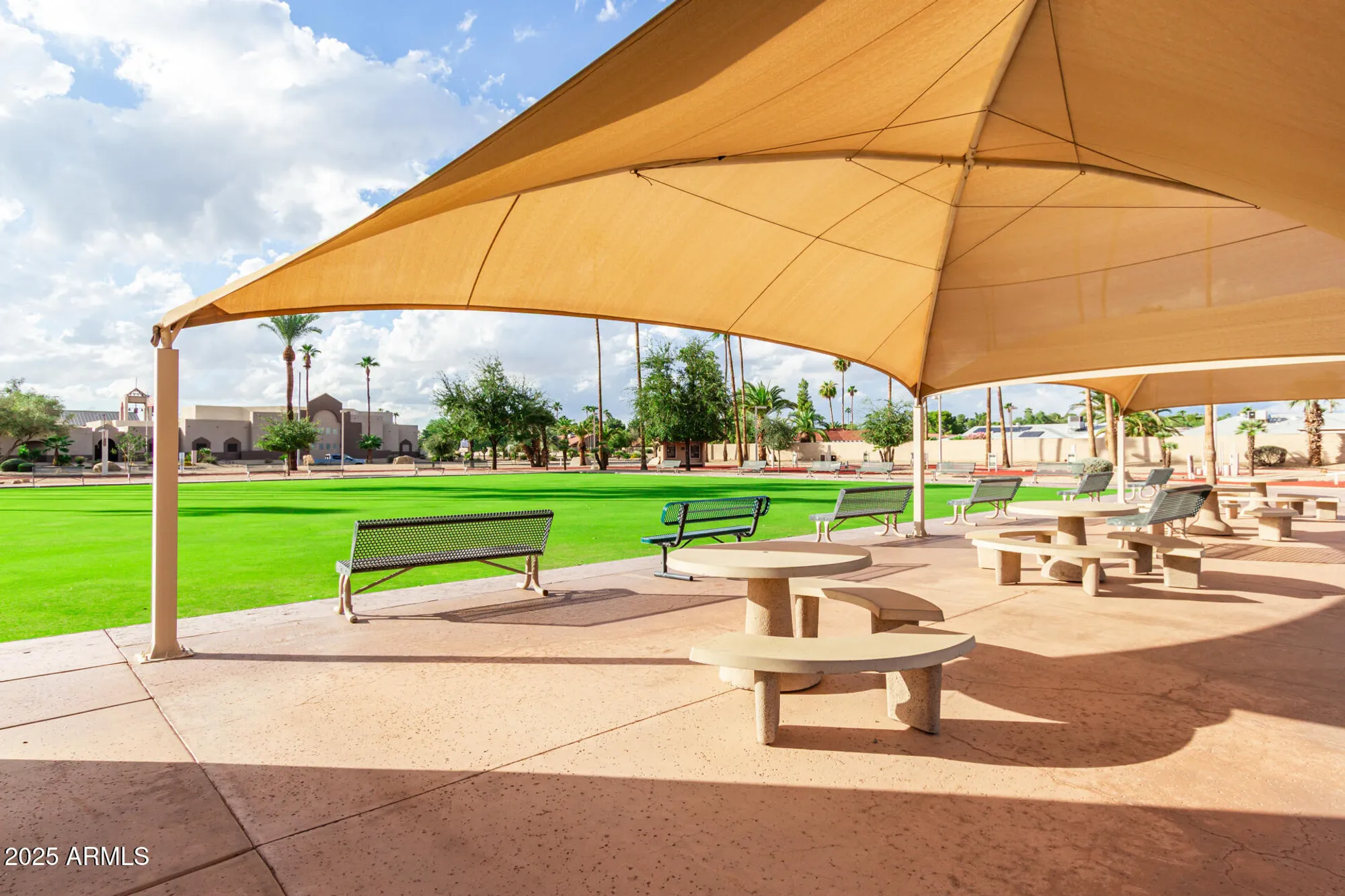 Property Slideshow image 34 of 40 | 20221 n broken arrow dr, Sun City West, AZ, 85375