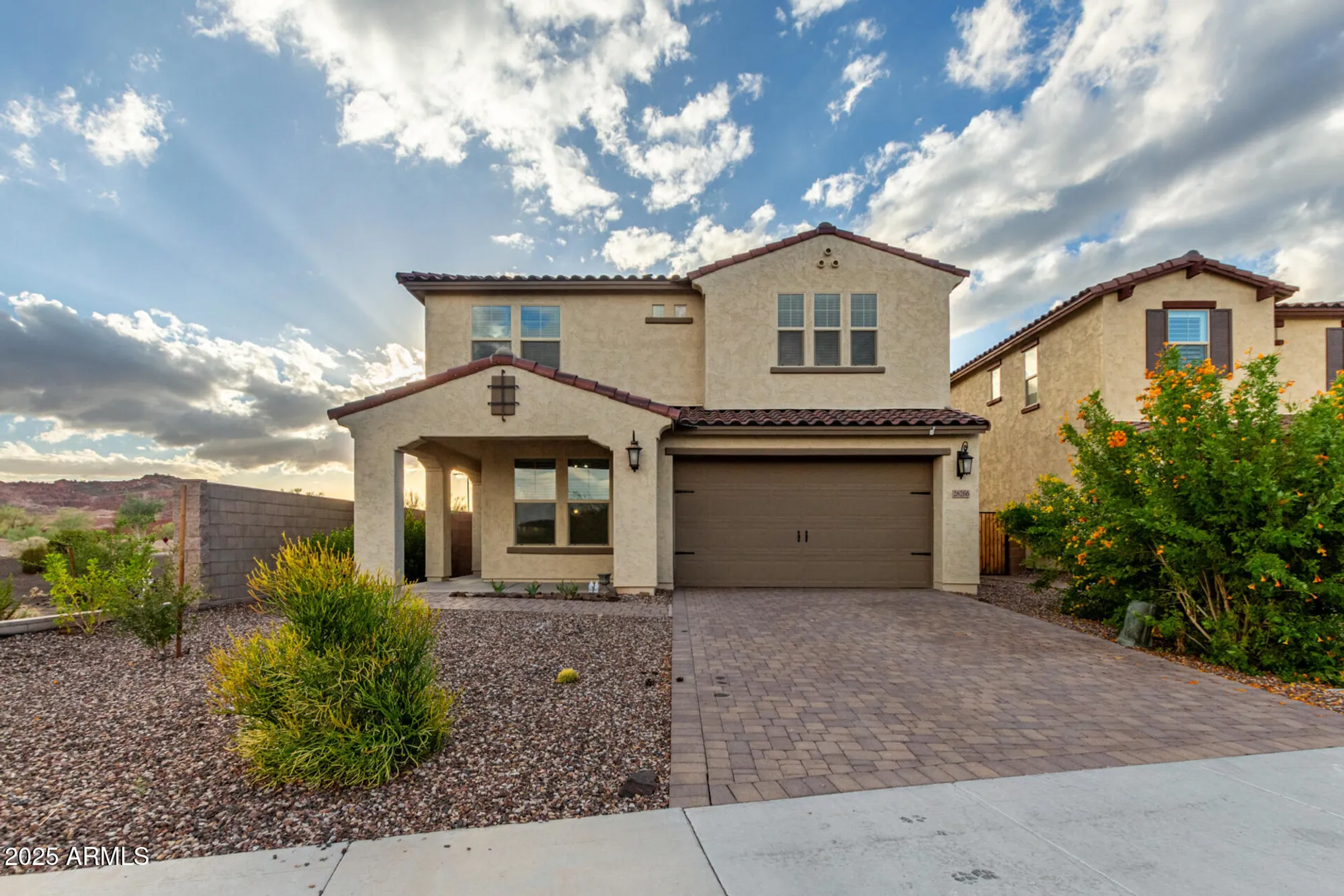 Property Slideshow image 4 of 32 | 28266 n 132nd ln, Peoria, AZ, 85383