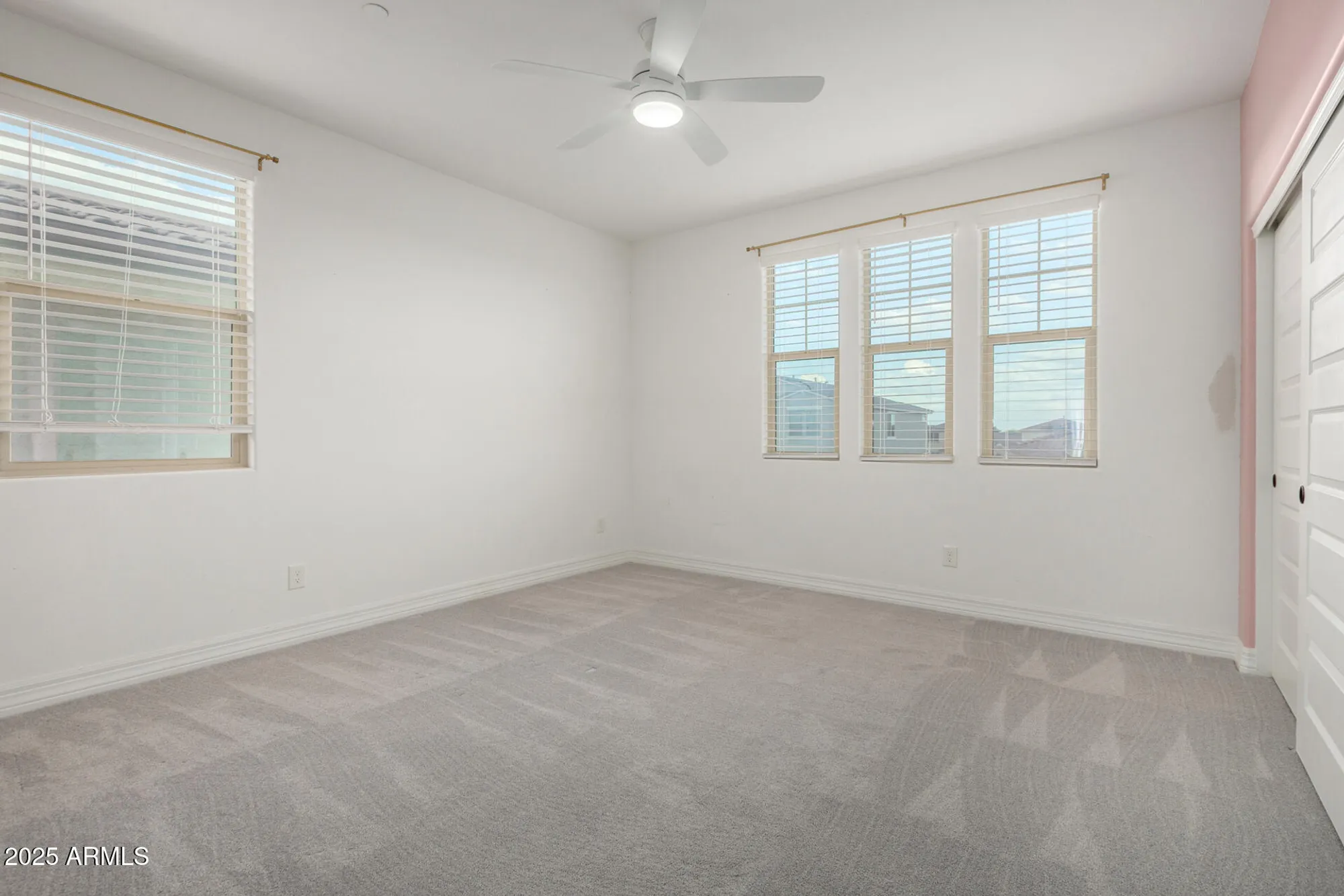 Property Slideshow image 19 of 32 | 28266 n 132nd ln, Peoria, AZ, 85383