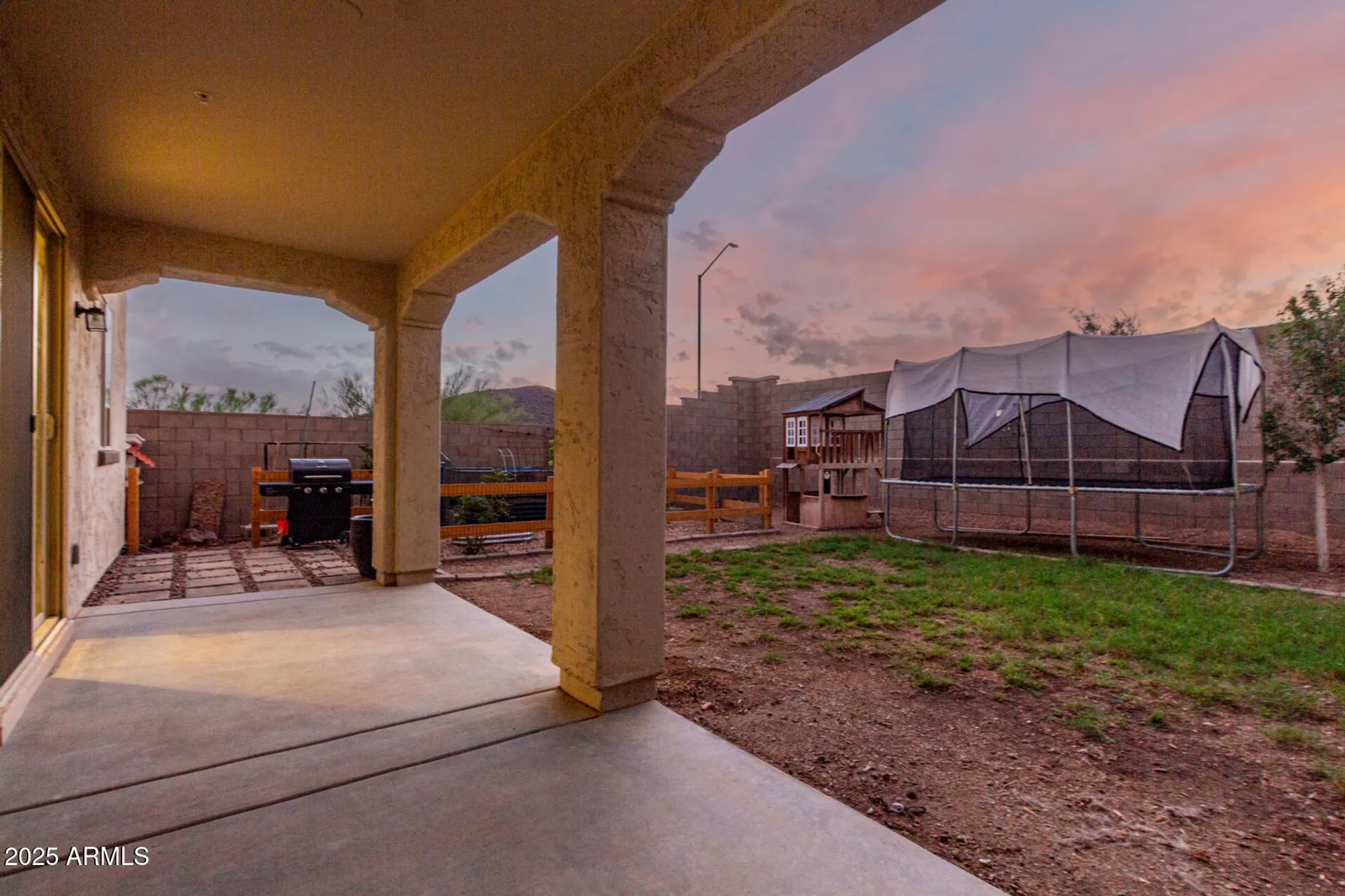 Property Slideshow image 25 of 32 | 28266 n 132nd ln, Peoria, AZ, 85383