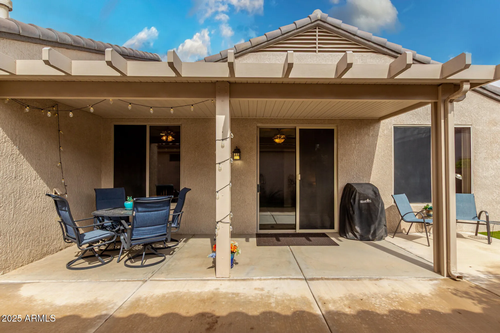 Property Slideshow image 10 of 34 | 15878 w remington dr, Surprise, AZ, 85374