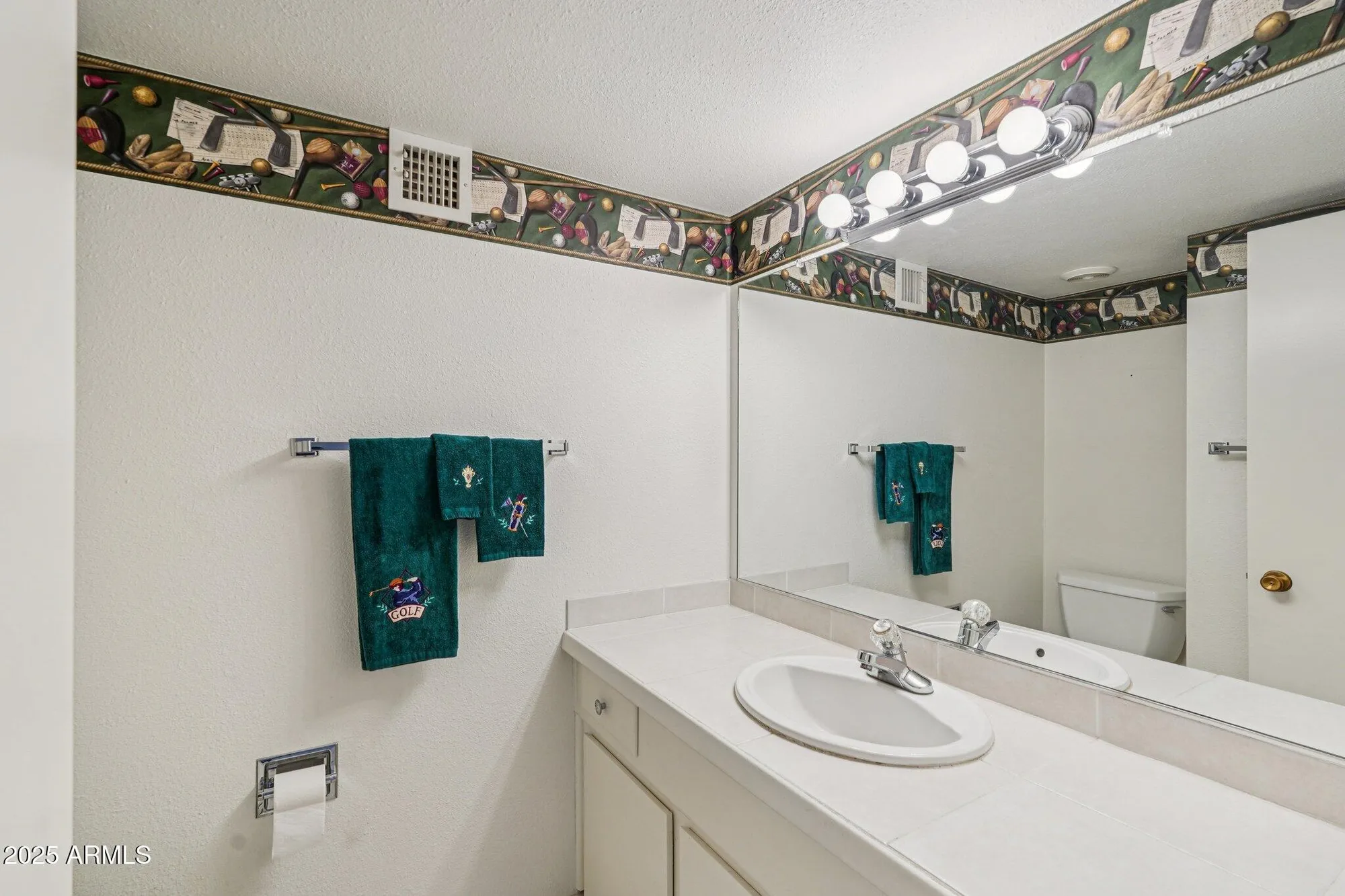 Property Slideshow image 32 of 69 | 10215 w white mountain rd, Sun City, AZ, 85351