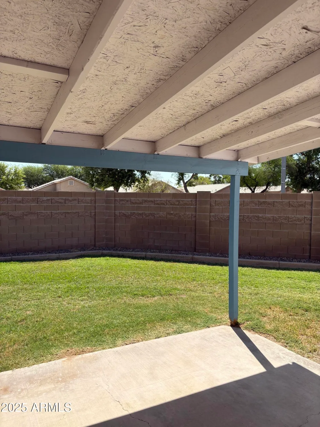 Property Slideshow image 7 of 14 | 10127 n 95th dr a, Peoria, AZ, 85345