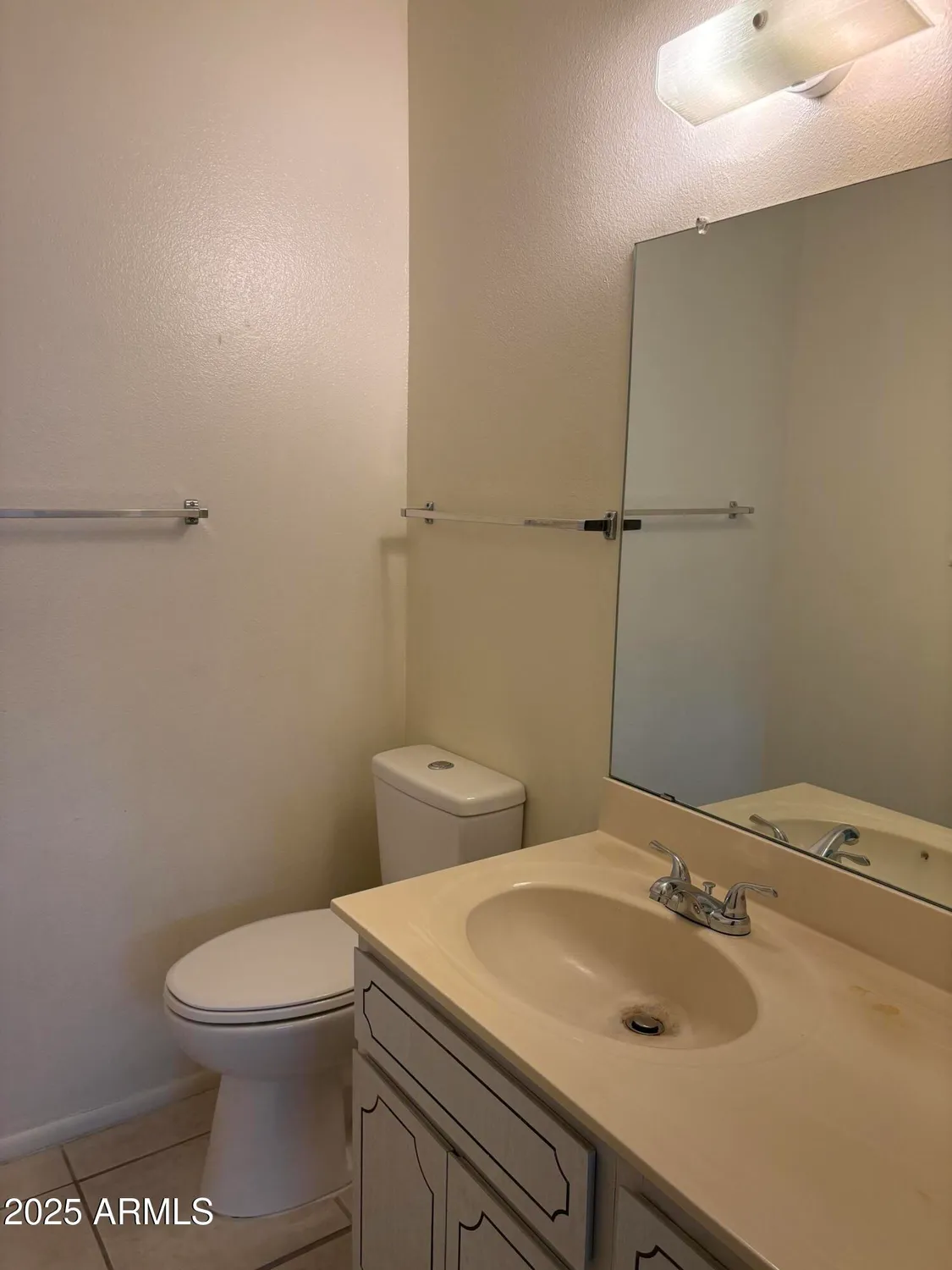 Property Slideshow image 12 of 14 | 10127 n 95th dr a, Peoria, AZ, 85345