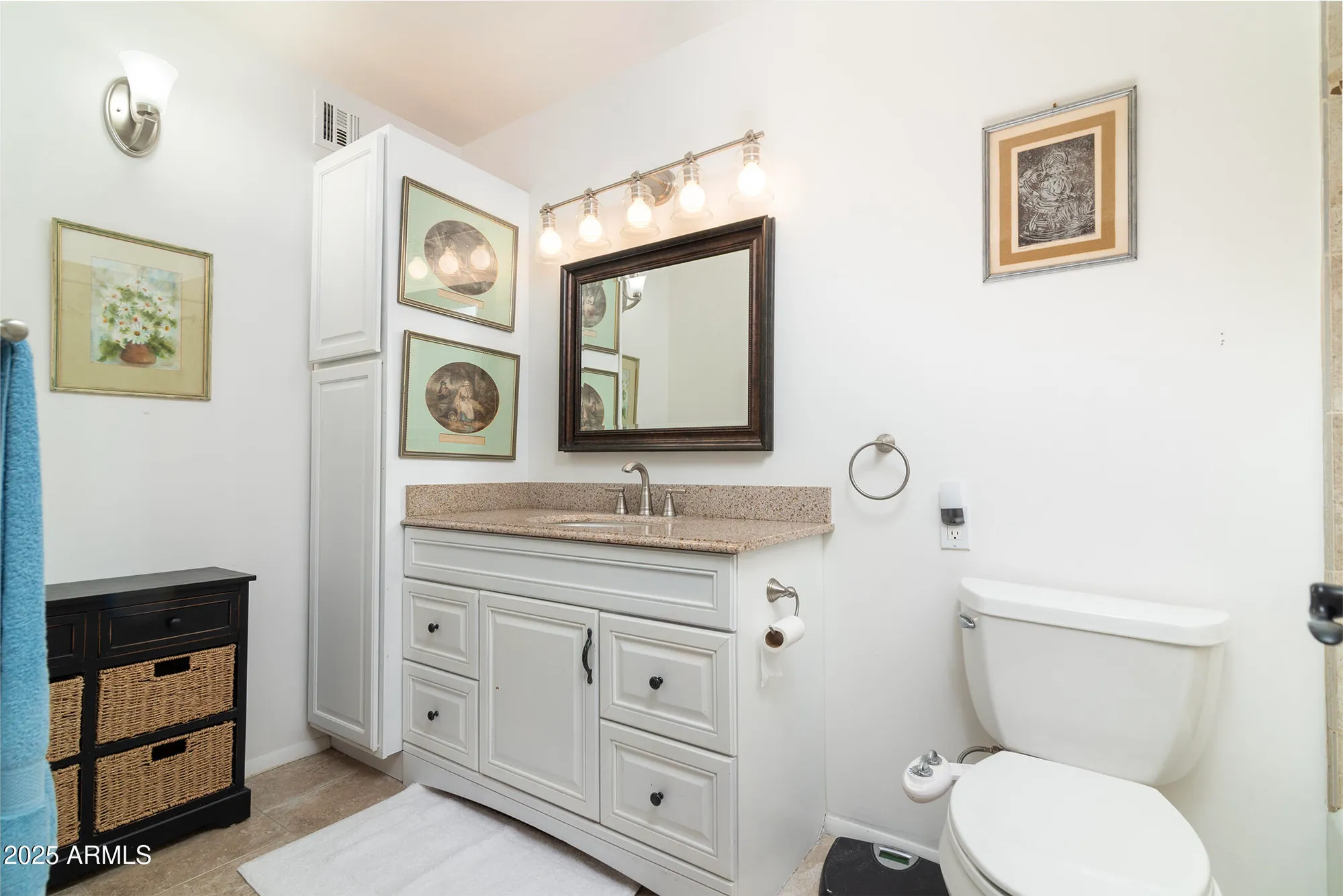 Property Slideshow image 11 of 41 | 7714 e rancho vista dr, Scottsdale, AZ, 85251