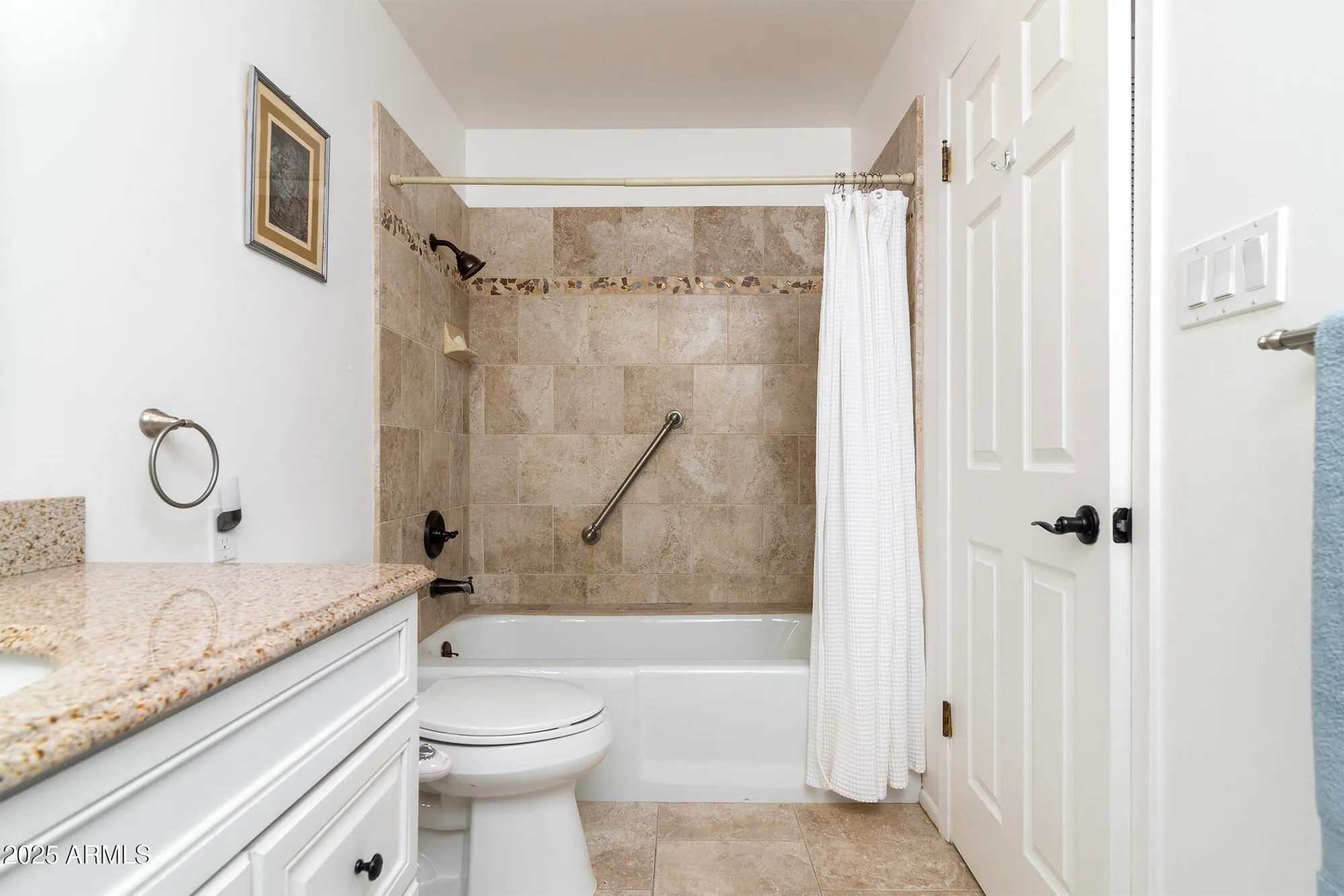 Property Slideshow image 12 of 41 | 7714 e rancho vista dr, Scottsdale, AZ, 85251