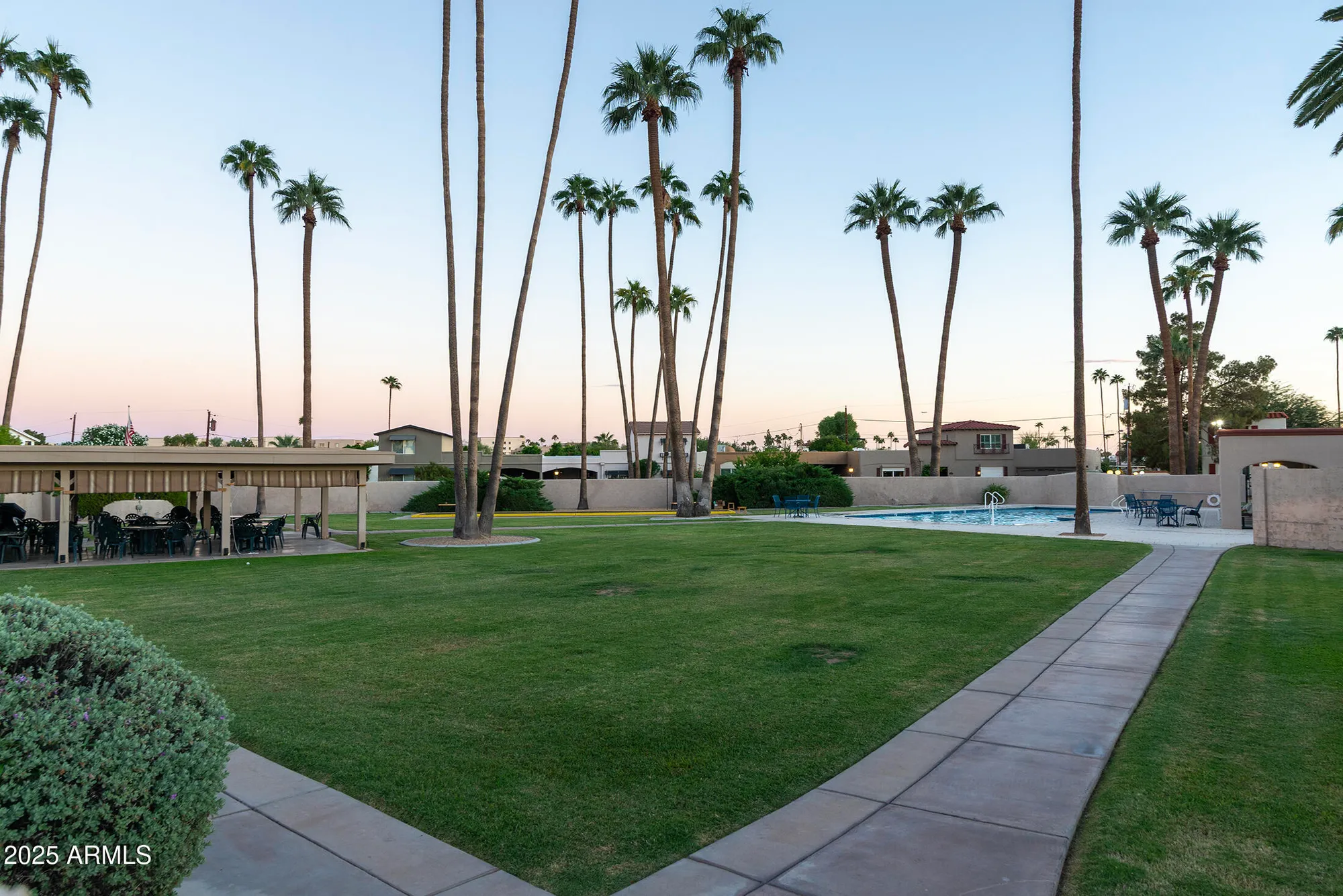 Property Slideshow image 31 of 41 | 7714 e rancho vista dr, Scottsdale, AZ, 85251
