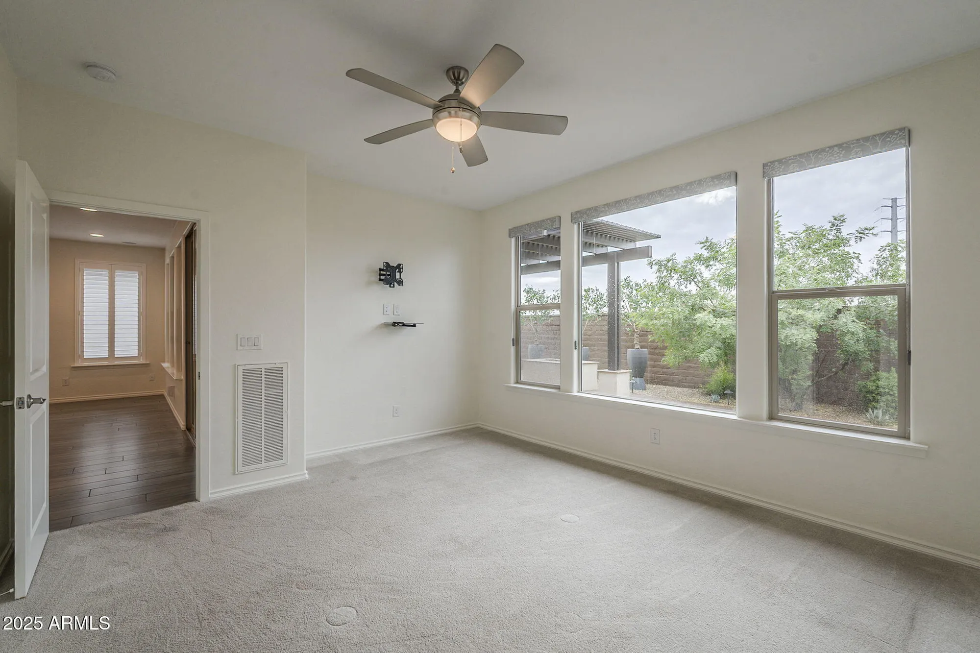 Property Slideshow image 14 of 35 | 291 e las puertas ln, Queen Creek, AZ, 85140