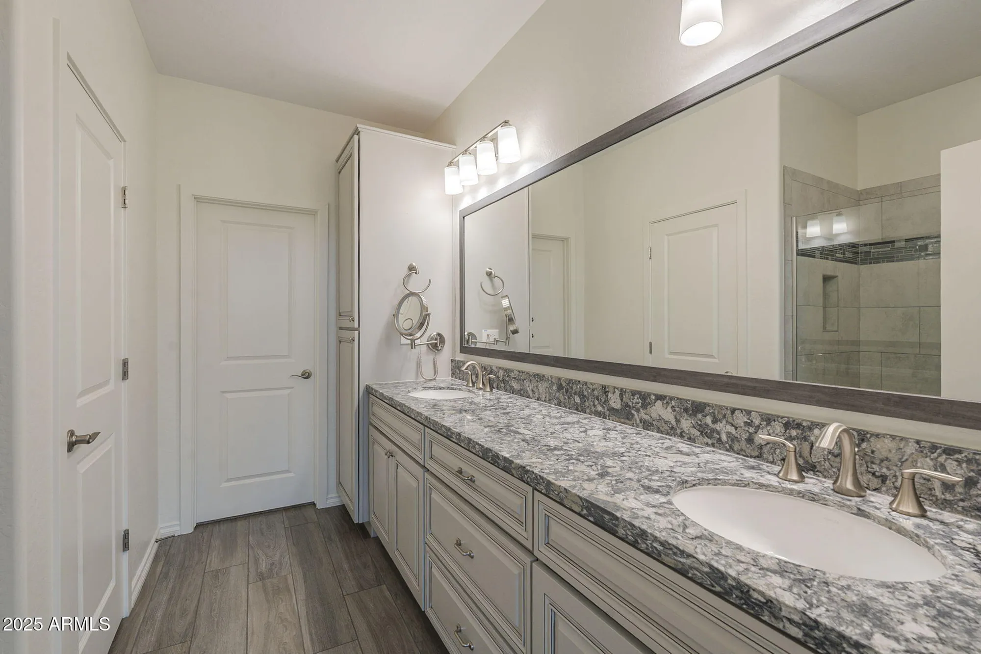 Property Slideshow image 15 of 35 | 291 e las puertas ln, Queen Creek, AZ, 85140