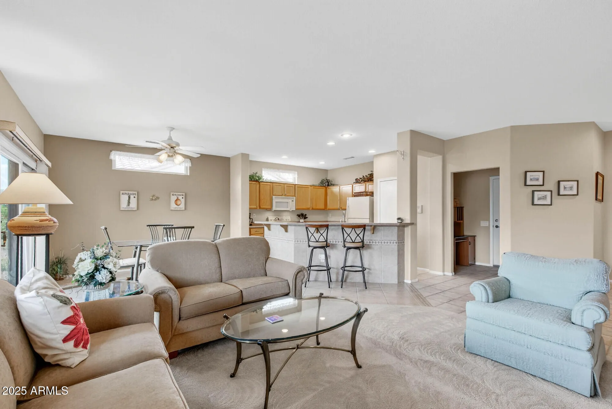 Property Slideshow image 5 of 44 | 19519 n papago dr, Surprise, AZ, 85374