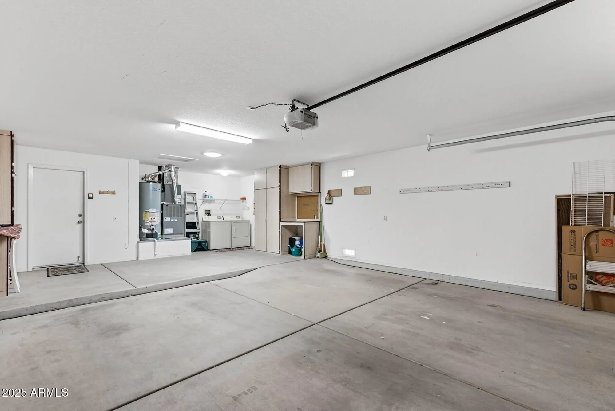 Property Slideshow image 40 of 44 | 19519 n papago dr, Surprise, AZ, 85374