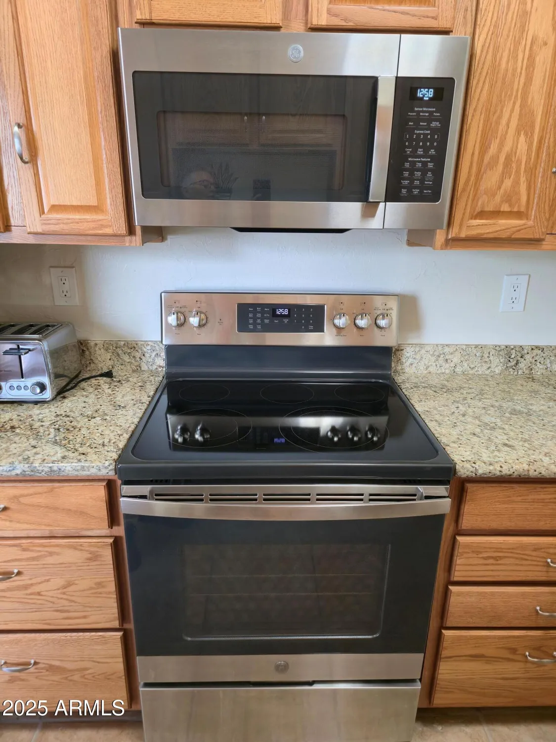 Property Slideshow image 19 of 42 | 13338 w desert glen dr, Sun City West, AZ, 85375