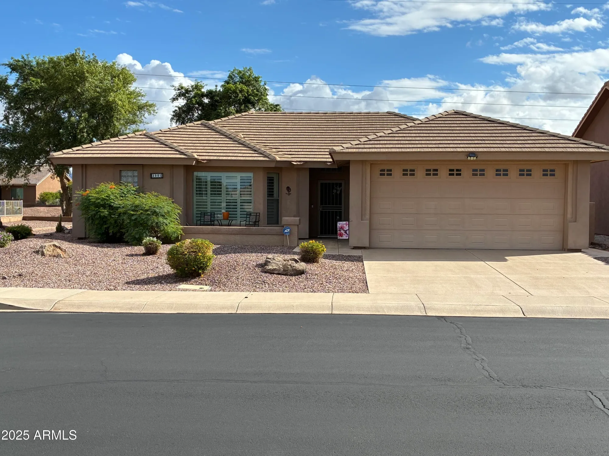 Property Slideshow image 2 of 45 | 3001 s willow wood, Mesa, AZ, 85212