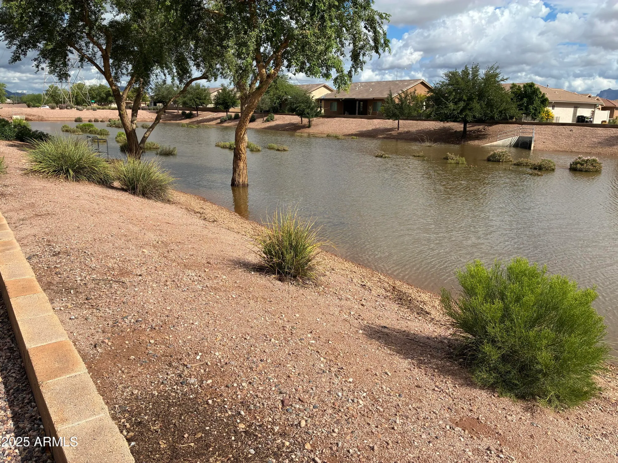 Property Slideshow image 42 of 45 | 3001 s willow wood, Mesa, AZ, 85212