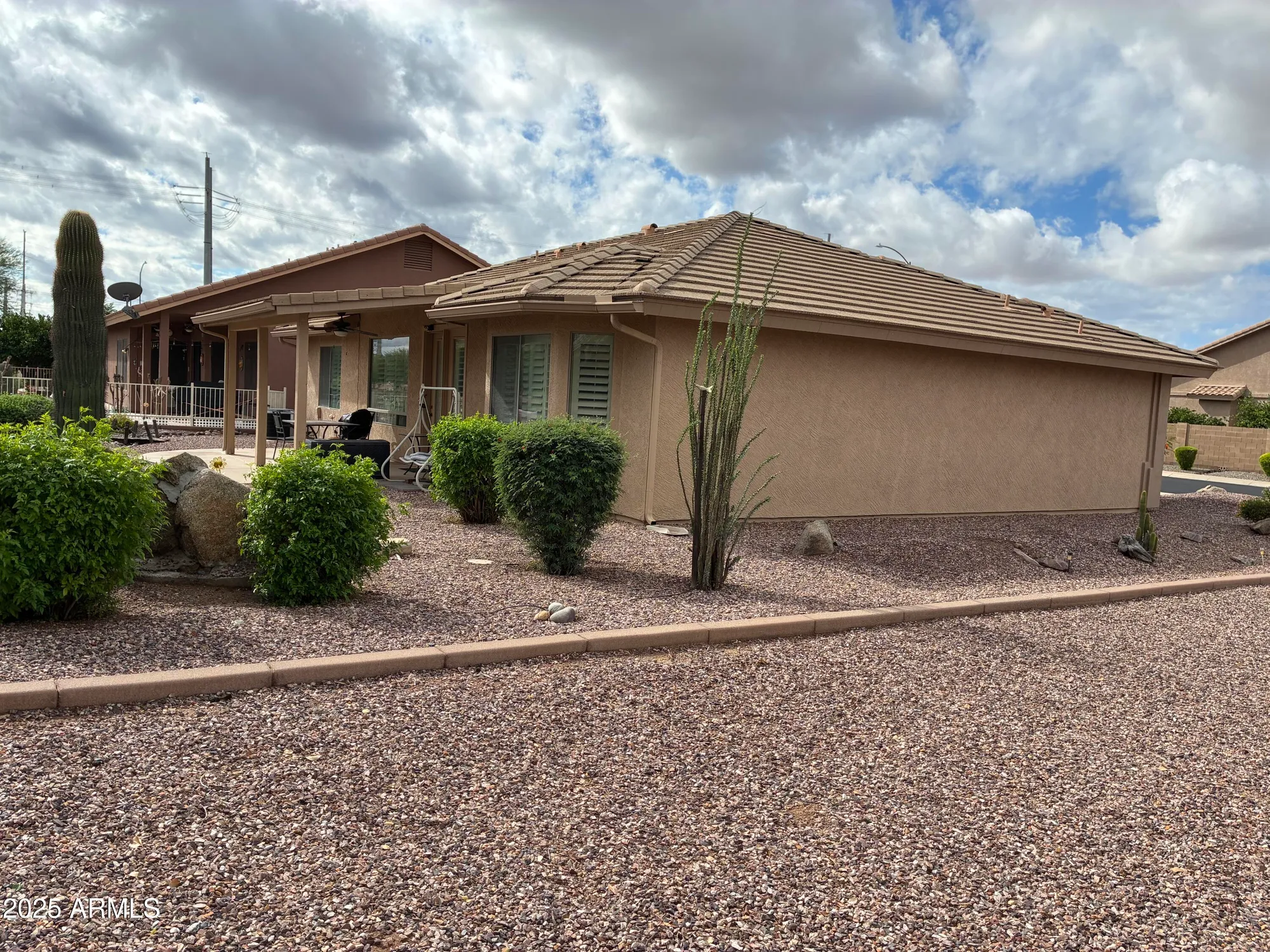 Property Slideshow image 4 of 45 | 3001 s willow wood, Mesa, AZ, 85212