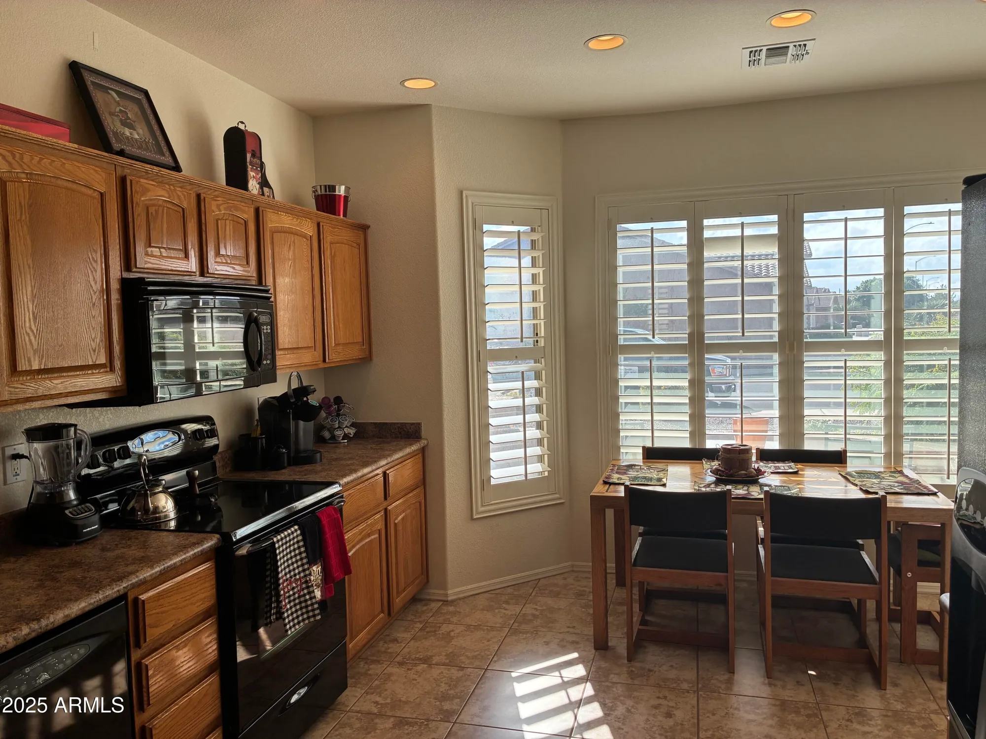 Property Slideshow image 10 of 45 | 3001 s willow wood, Mesa, AZ, 85212