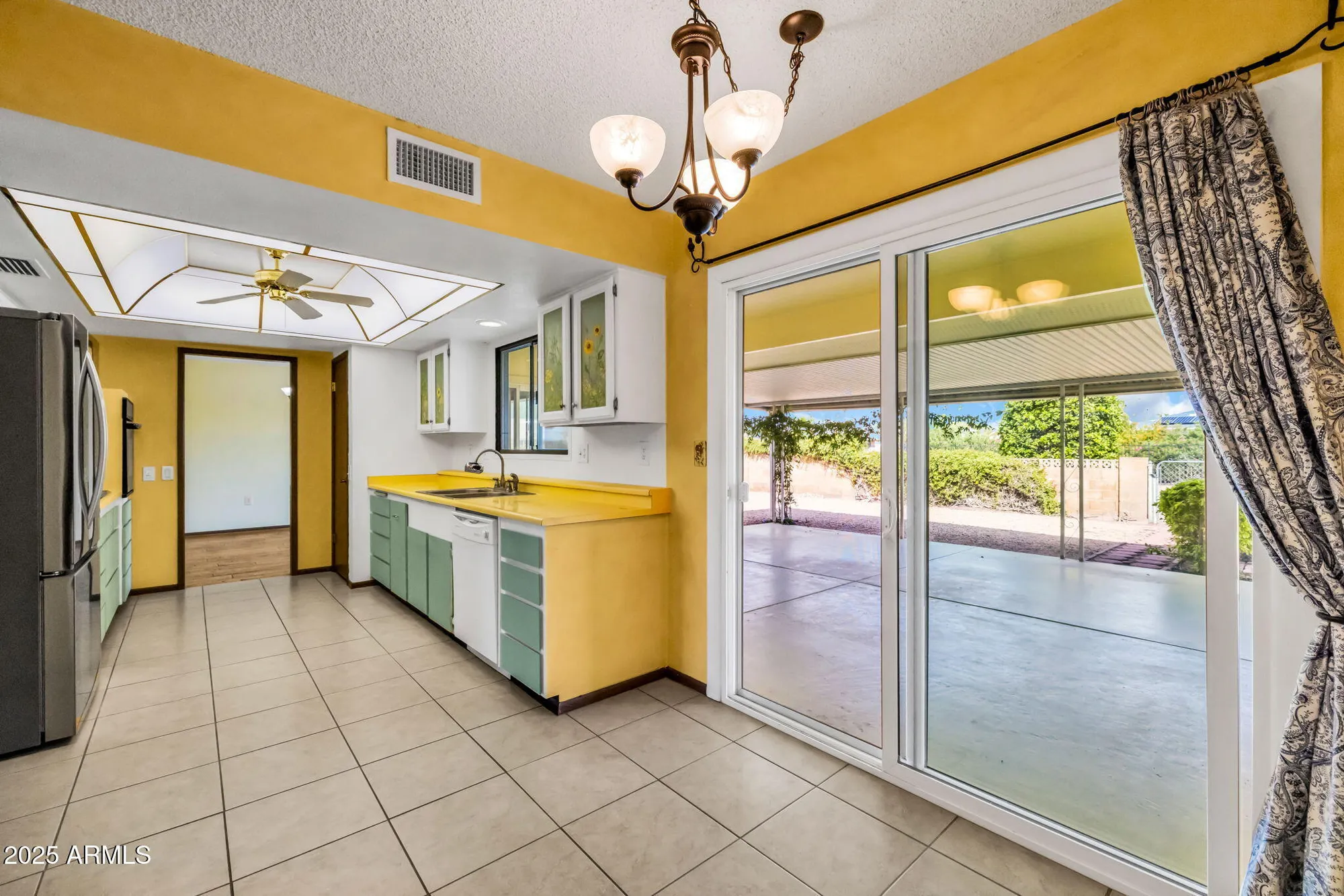 Property Slideshow image 10 of 17 | 12314 w prospect ct, Sun City West, AZ, 85375