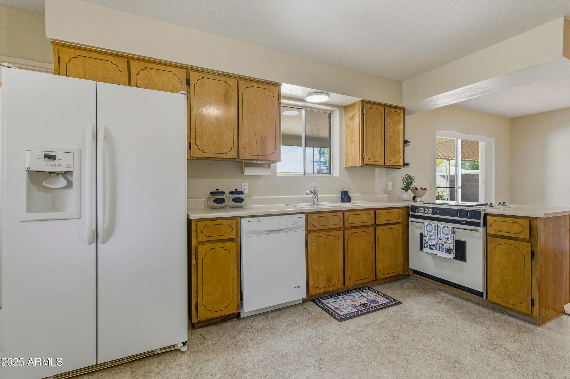 Property Slideshow image 11 of 41 | 1694 w 13th ave, Apache Junction, AZ, 85120