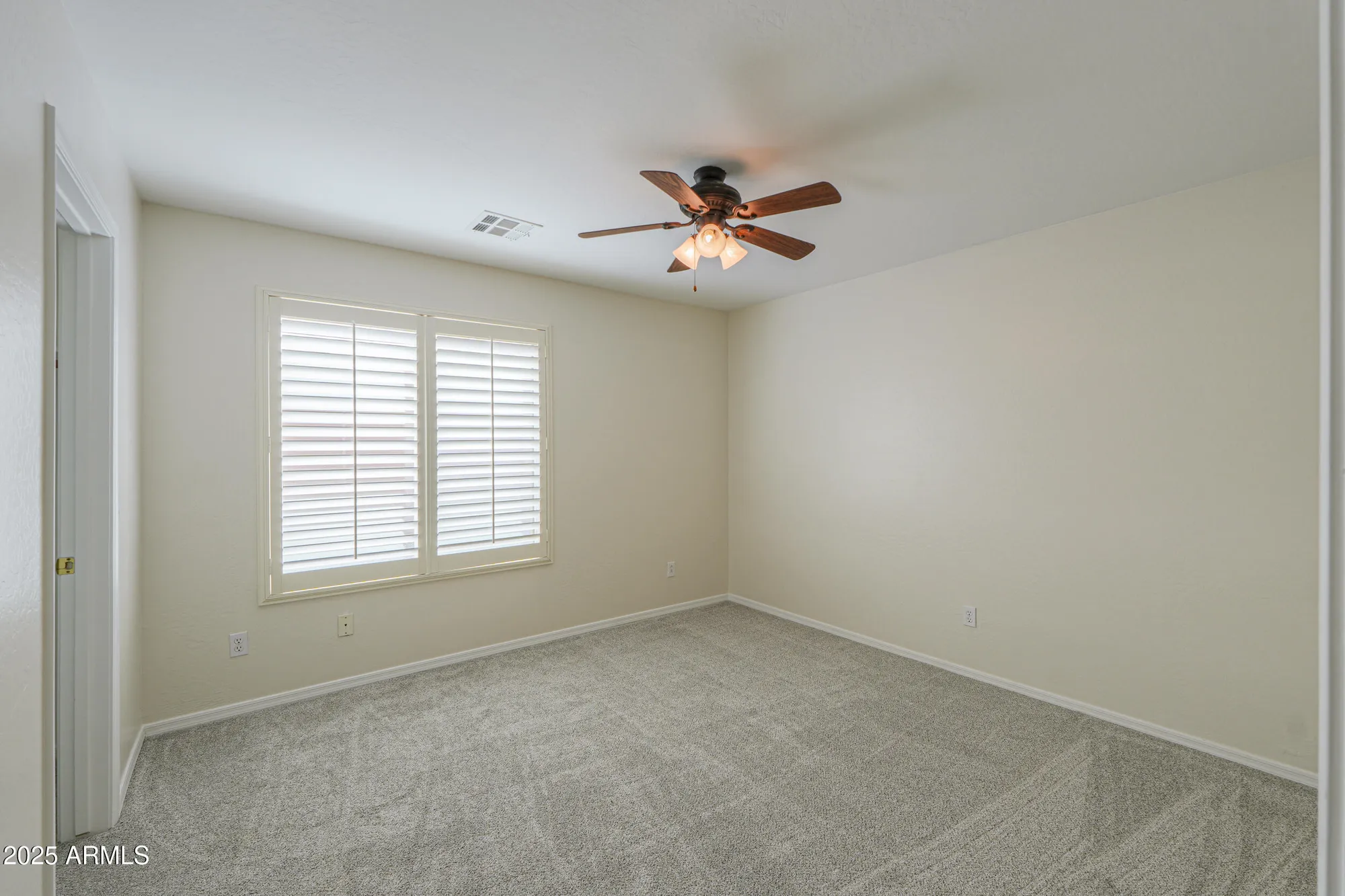 Property Slideshow image 10 of 50 | 188 n nueva ln, Casa Grande, AZ, 85194