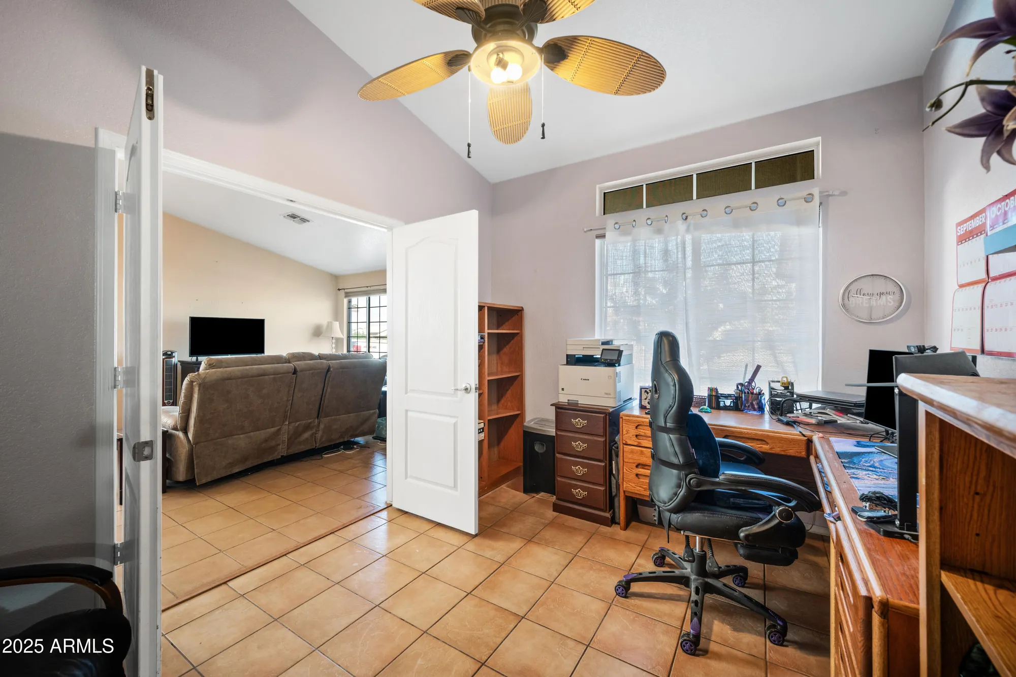 Property Slideshow image 7 of 28 | 10763 w runion dr, Peoria, AZ, 85373