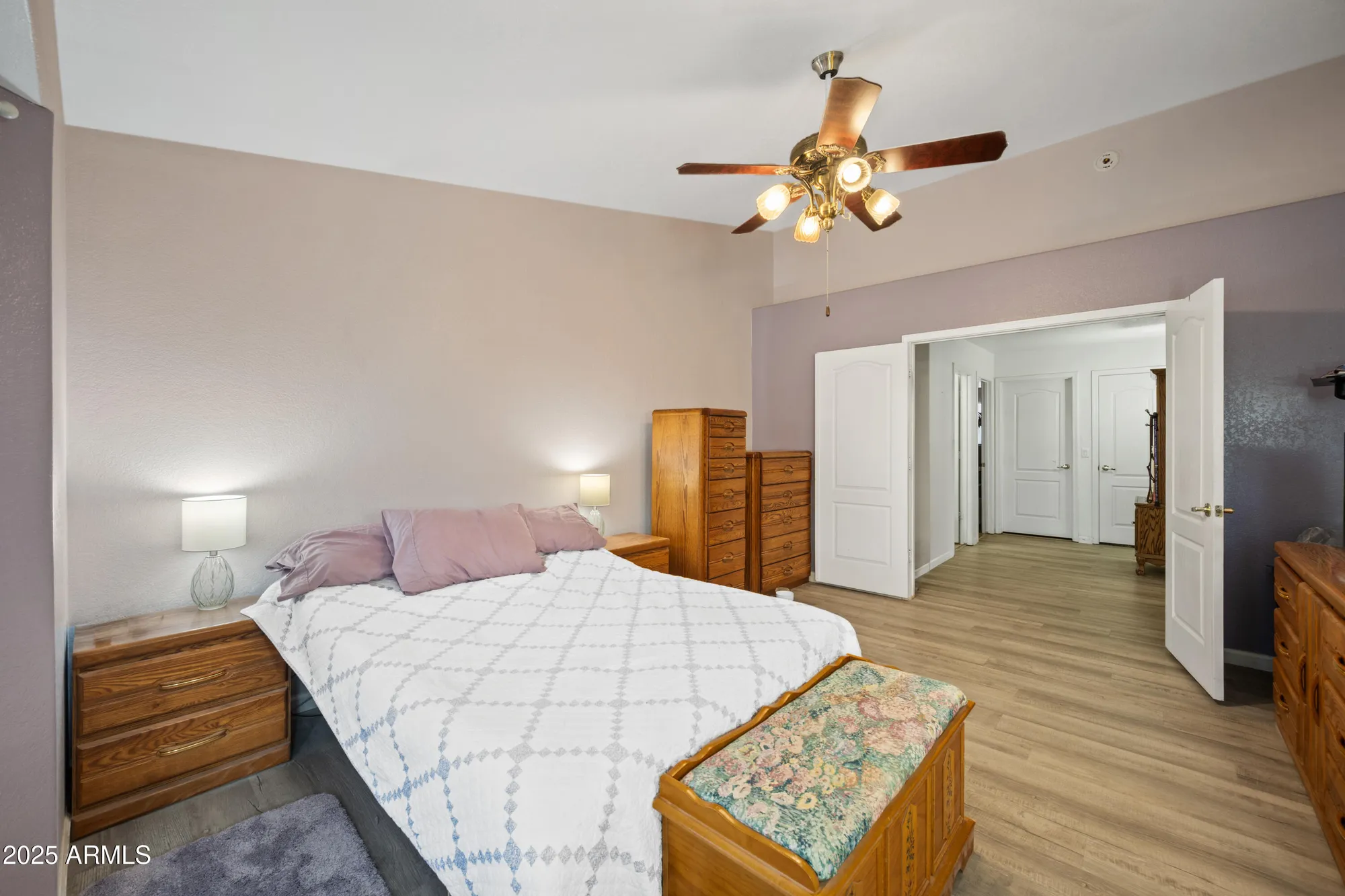 Property Slideshow image 12 of 28 | 10763 w runion dr, Peoria, AZ, 85373