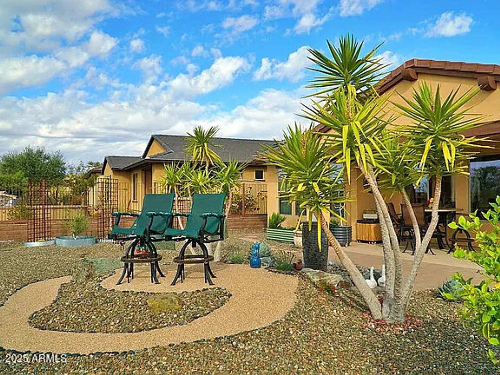 Property Slideshow image 7 of 43 | 3355 rising sun rdg, Wickenburg, AZ, 85390