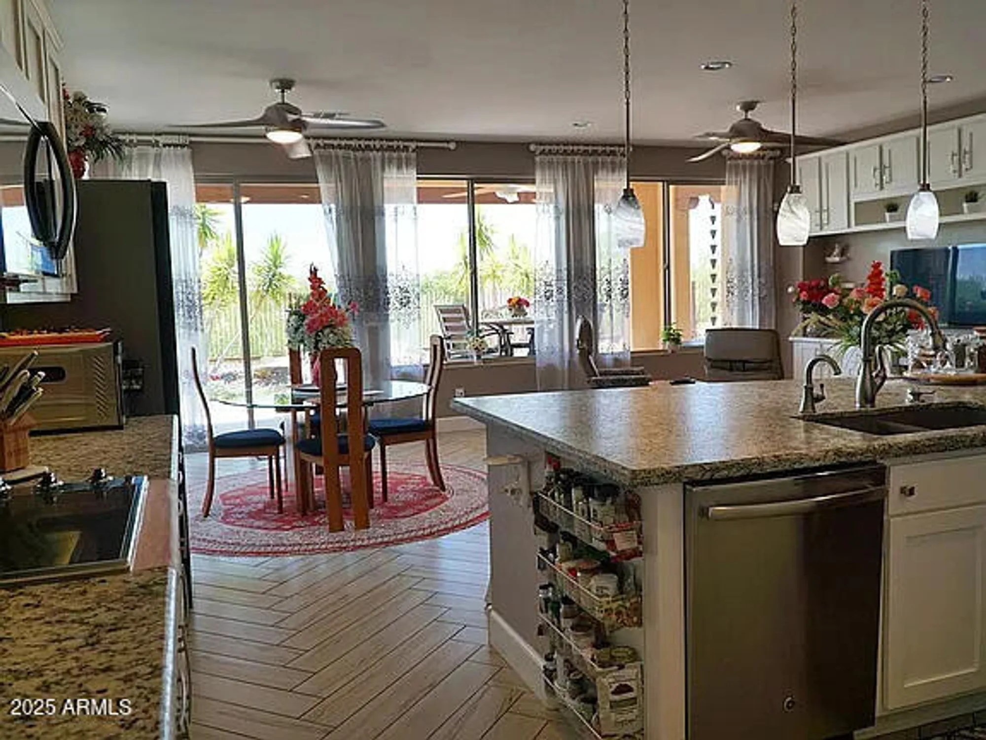 Property Slideshow image 16 of 43 | 3355 rising sun rdg, Wickenburg, AZ, 85390