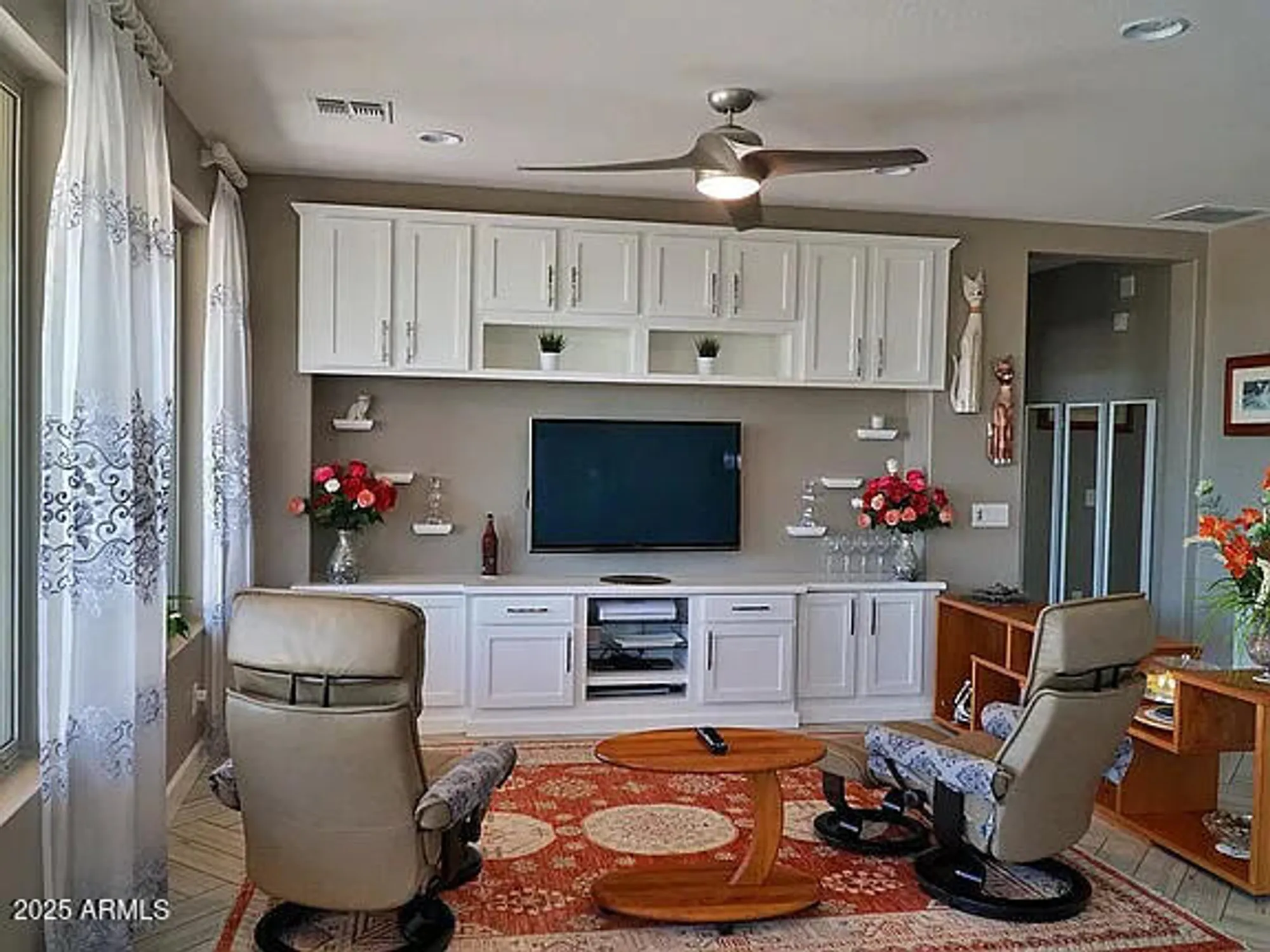 Property Slideshow image 14 of 43 | 3355 rising sun rdg, Wickenburg, AZ, 85390