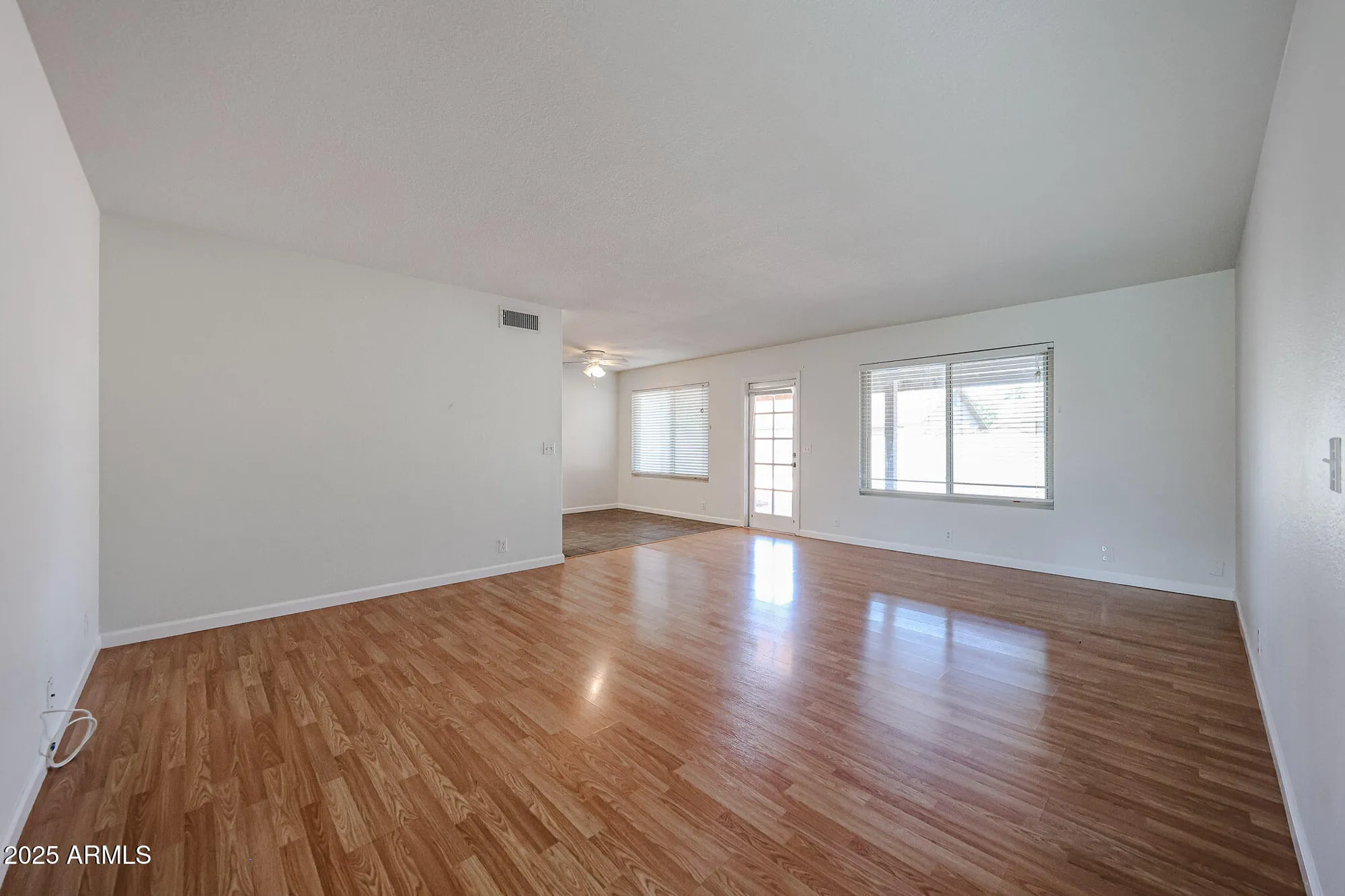 Property Slideshow image 4 of 34 | 9832 w behrend dr, Peoria, AZ, 85382