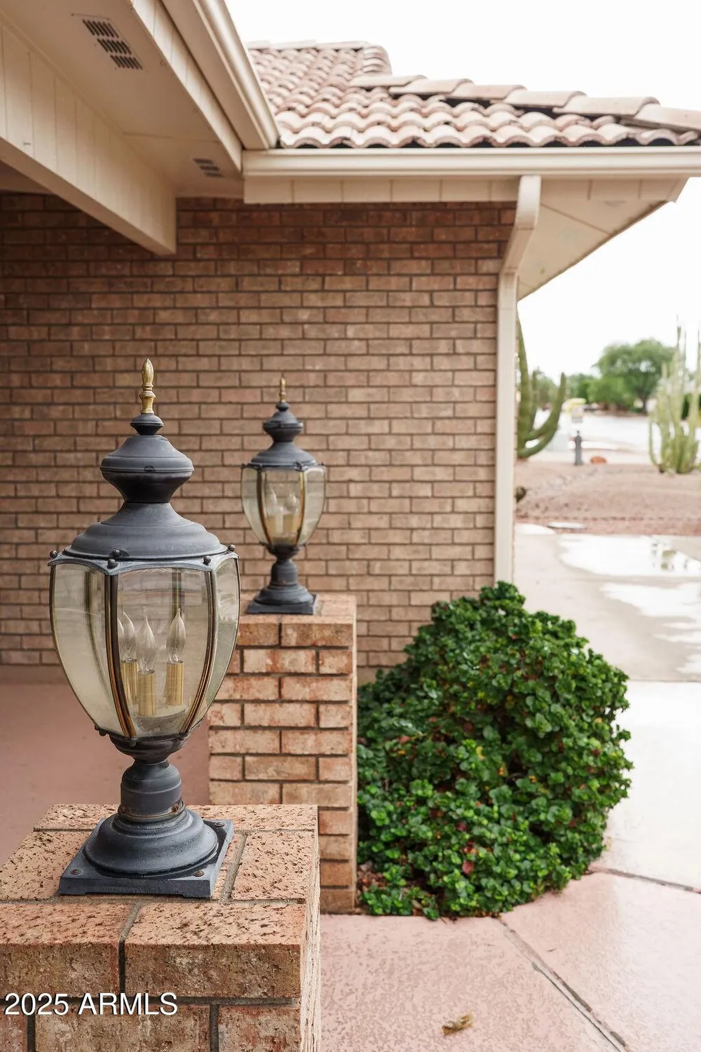 Property Slideshow image 4 of 49 | 7937 e monte ave, Mesa, AZ, 85209