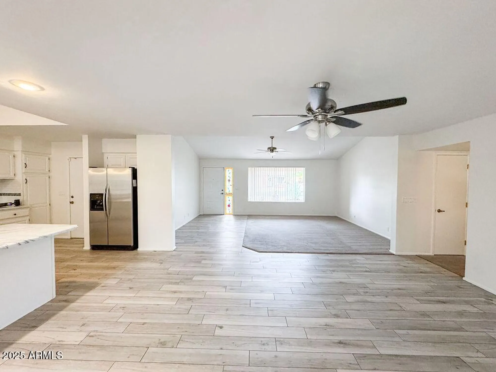 Property Slideshow image 13 of 49 | 7937 e monte ave, Mesa, AZ, 85209