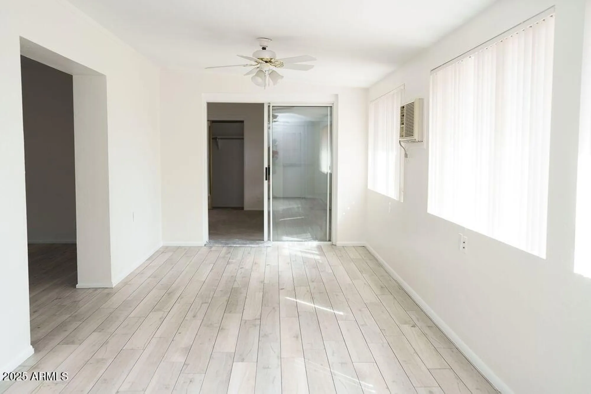 Property Slideshow image 21 of 49 | 7937 e monte ave, Mesa, AZ, 85209